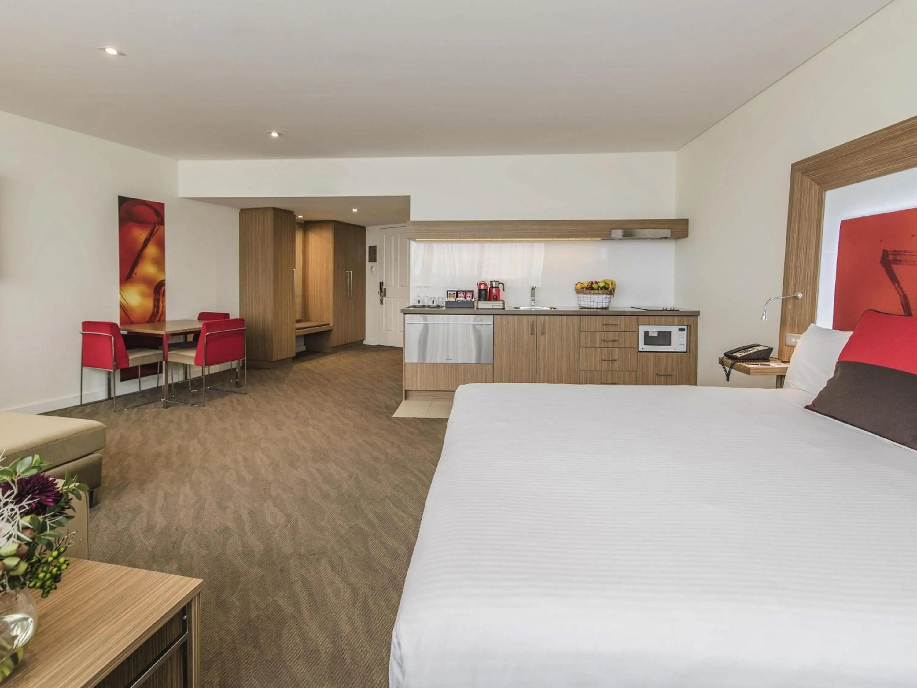 Bedroom, Bed in Novotel Sydney West HQ