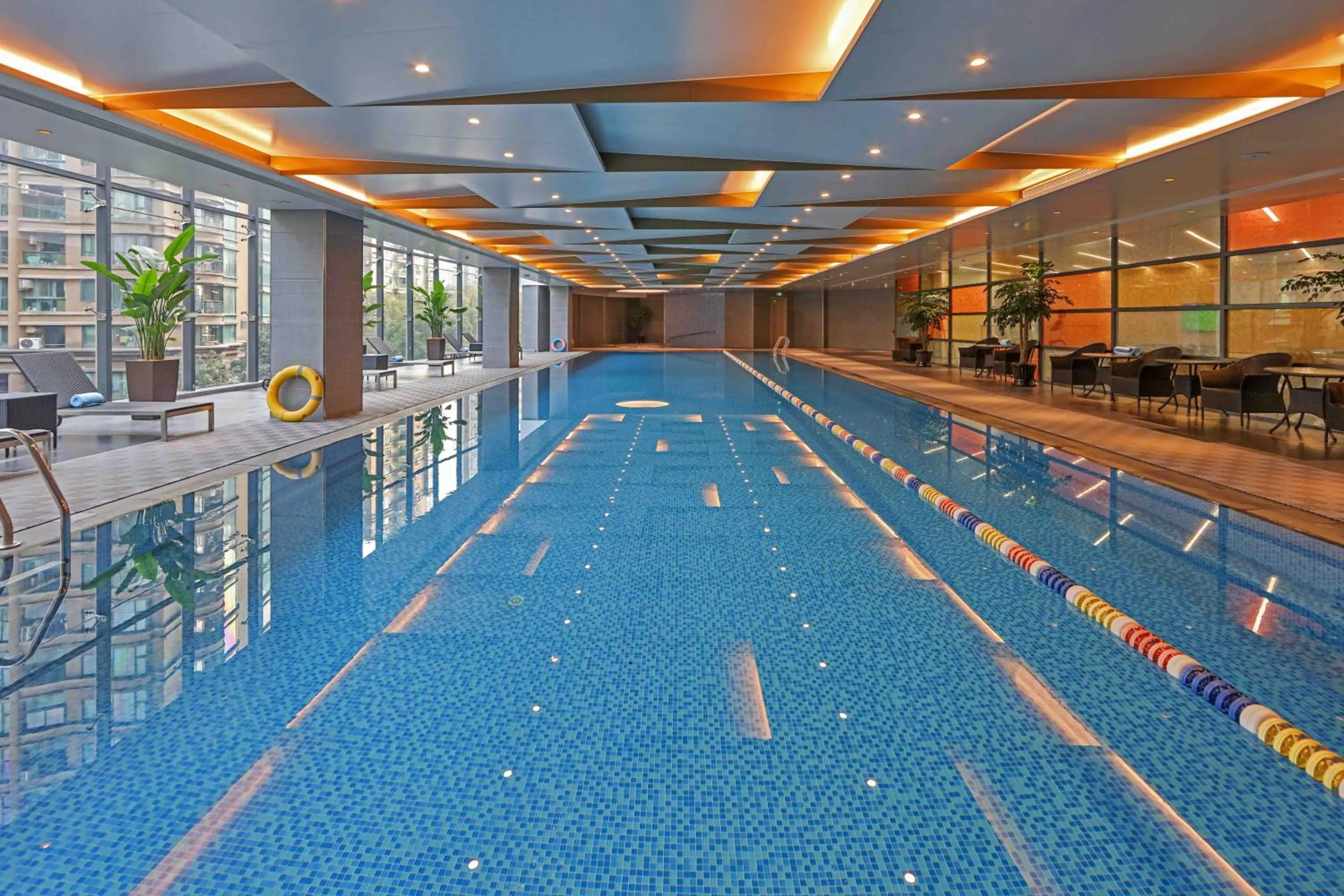 Swimming pool in Oakwood Residence Hangzhou