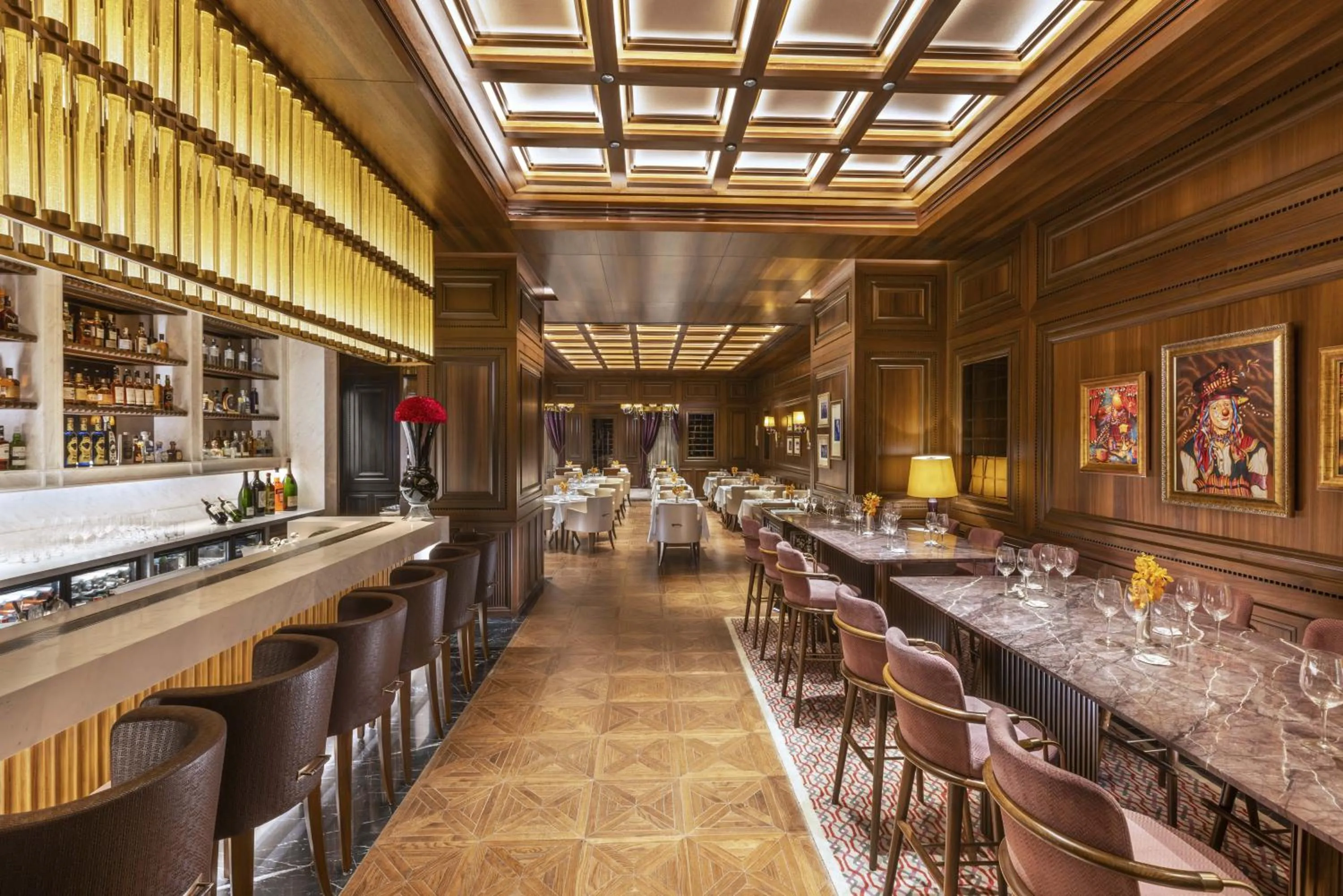 Restaurant/places to eat in The Leela Palace New Delhi