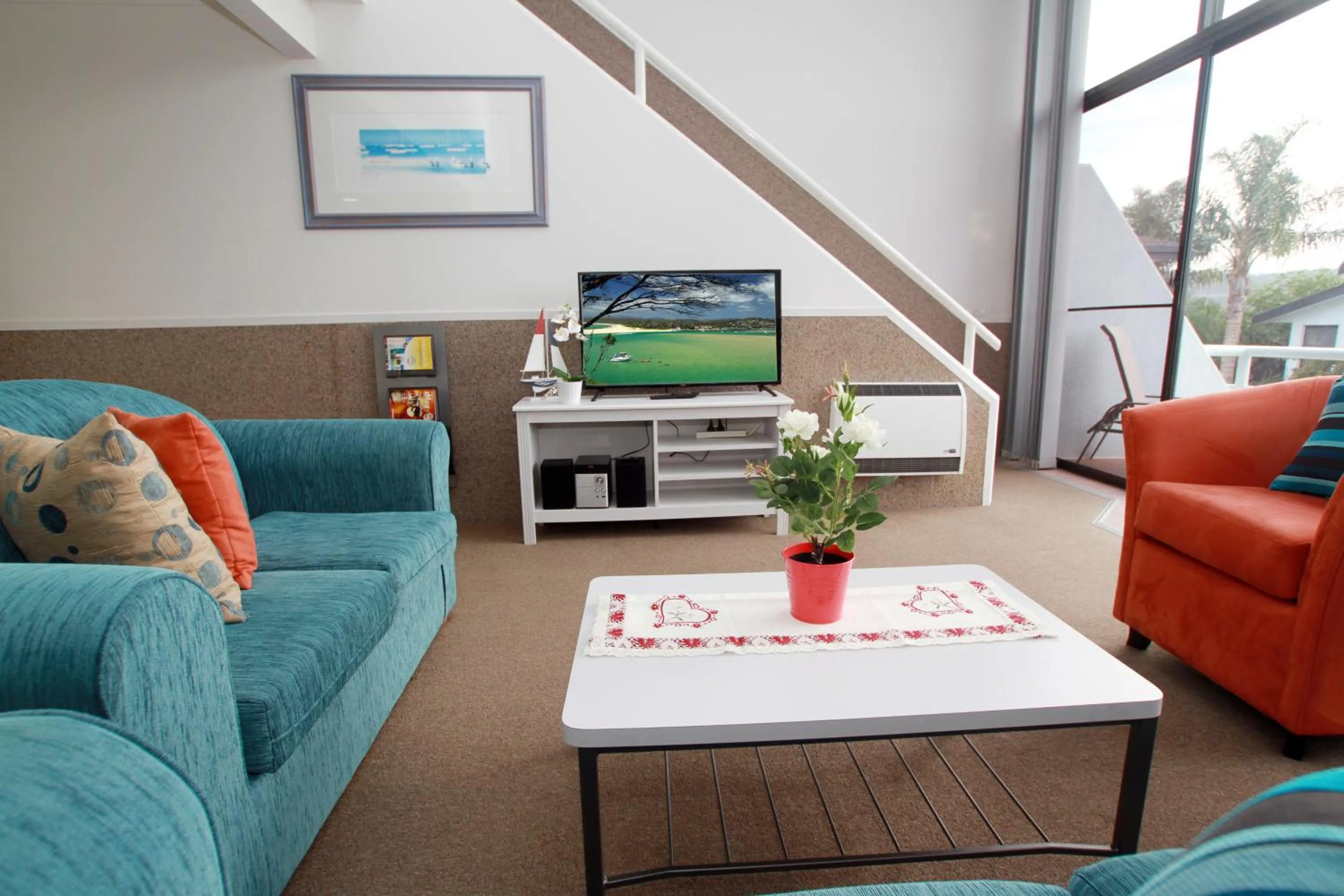 TV and multimedia in Sea Spray Motel - Merimbula