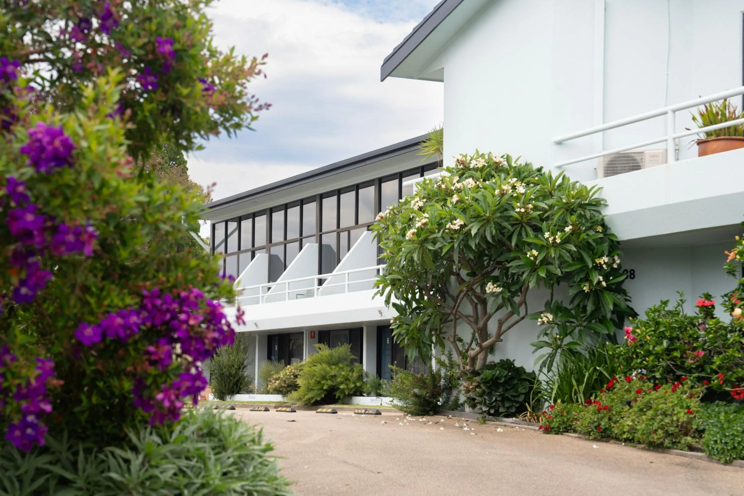 Property building in Sea Spray Motel - Merimbula