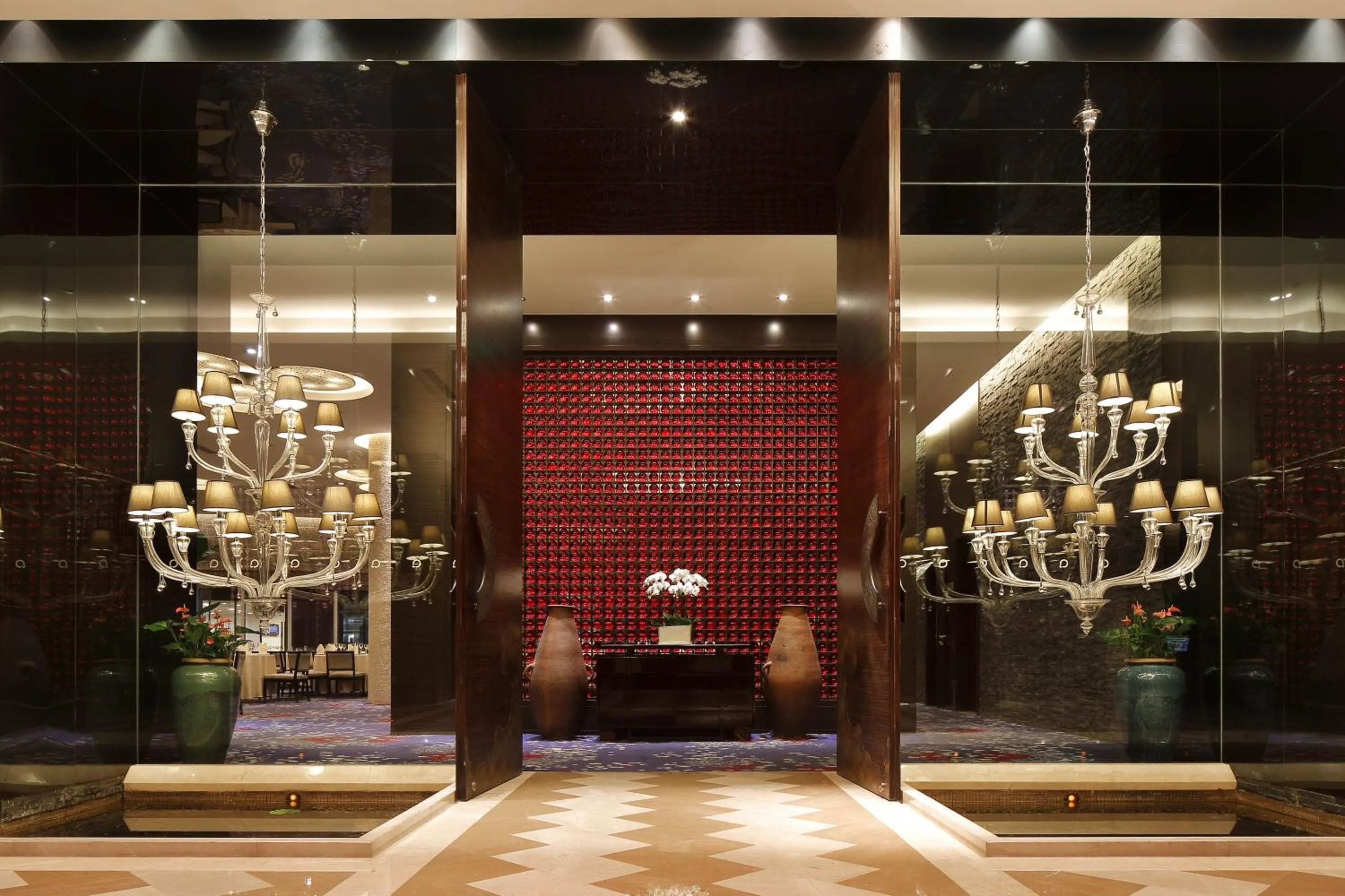 Lobby or reception in The QUBE Hotel Shanghai -Close to Pudong International Airport and Disney Land