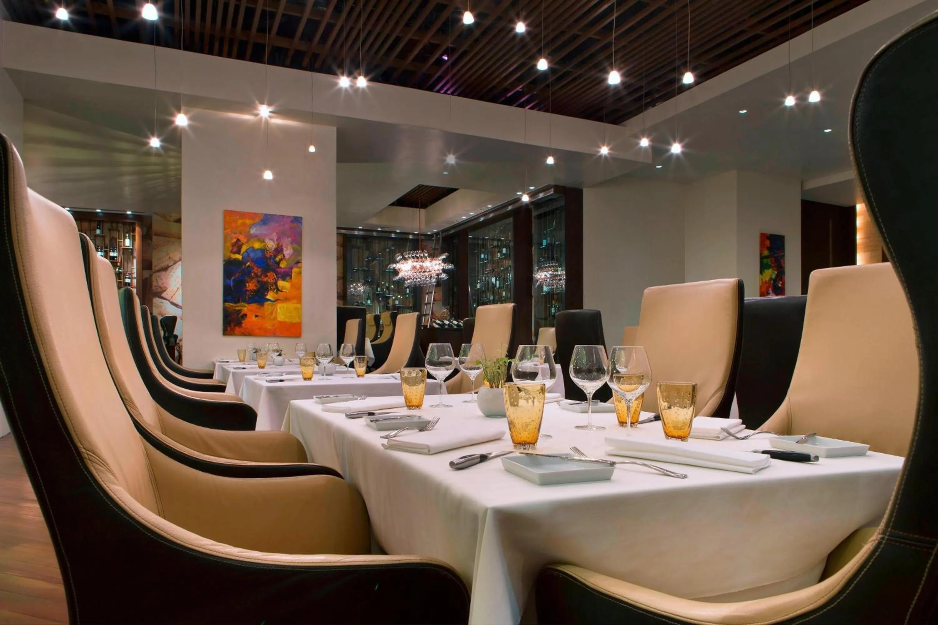 Restaurant/places to eat in Le Méridien Kuala Lumpur