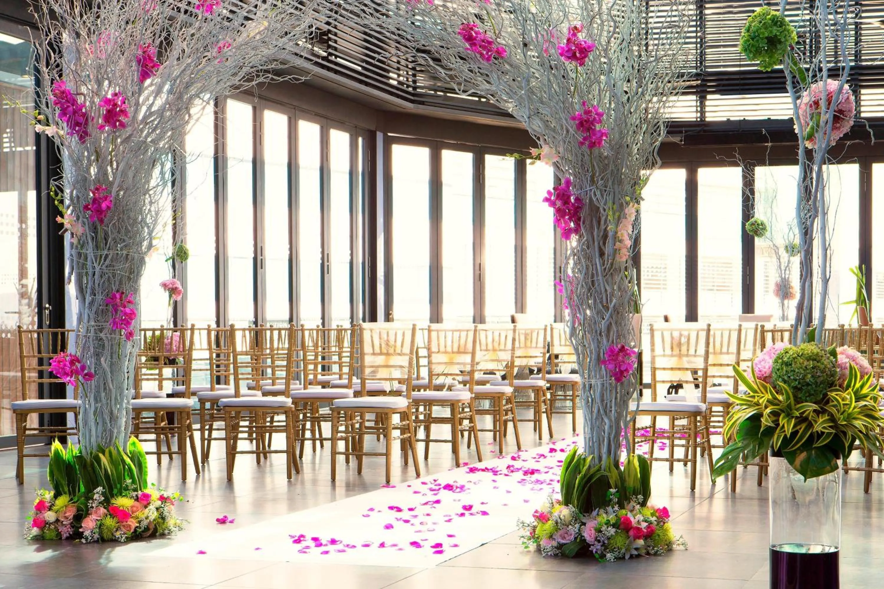 Swimming pool in Le Méridien Kuala Lumpur