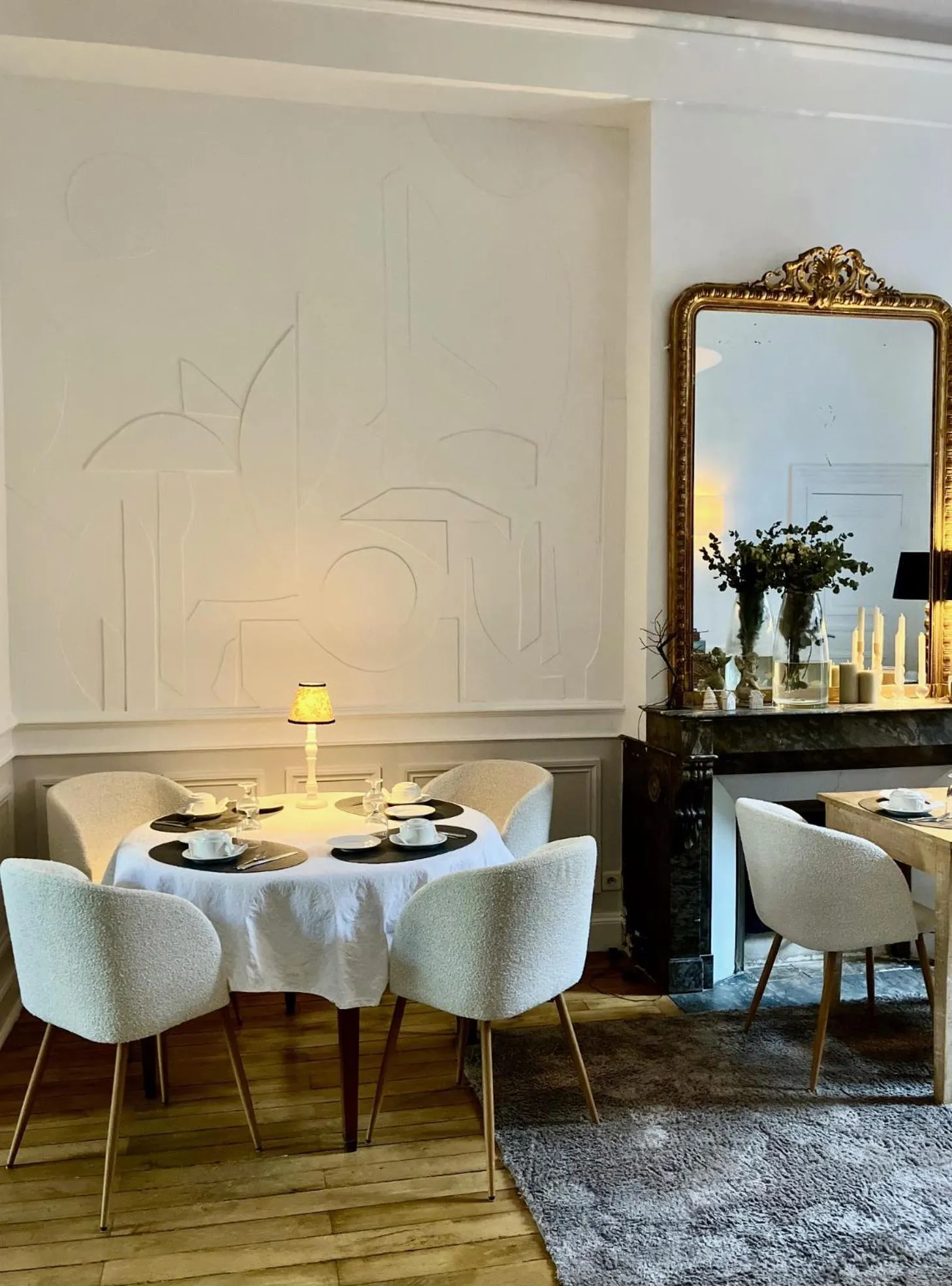 Dining area in Hotel Val De Loire