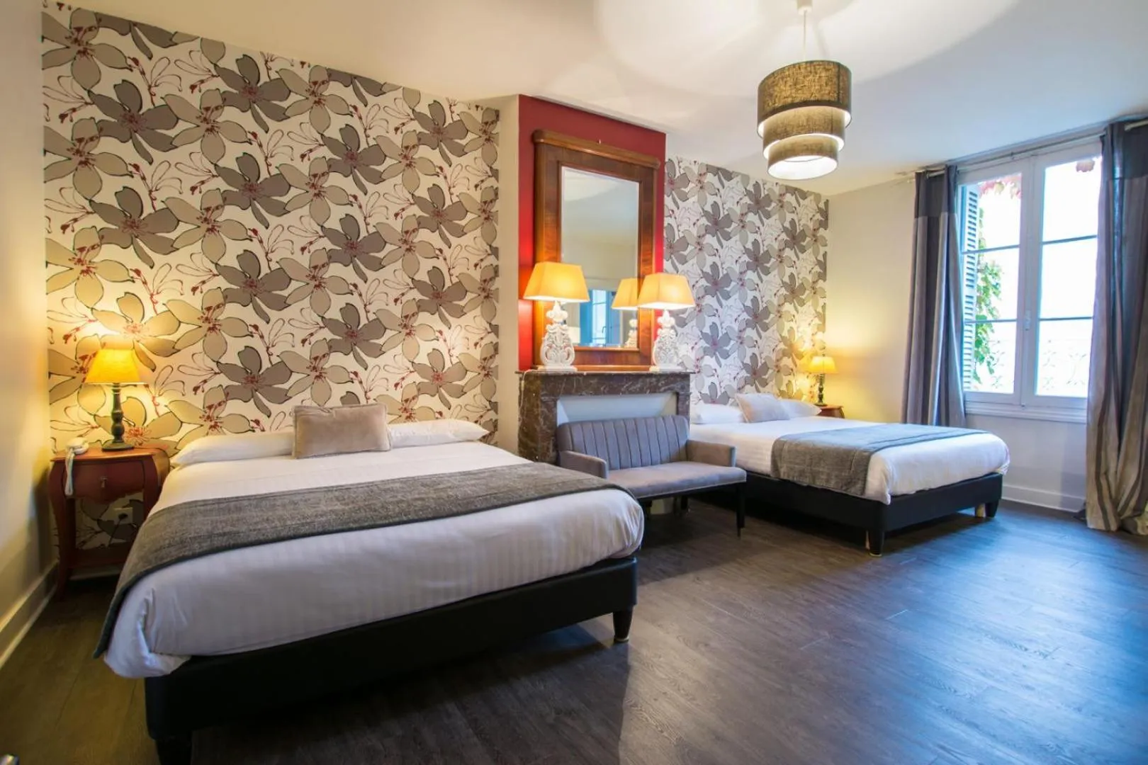 Bed in Hotel Val De Loire