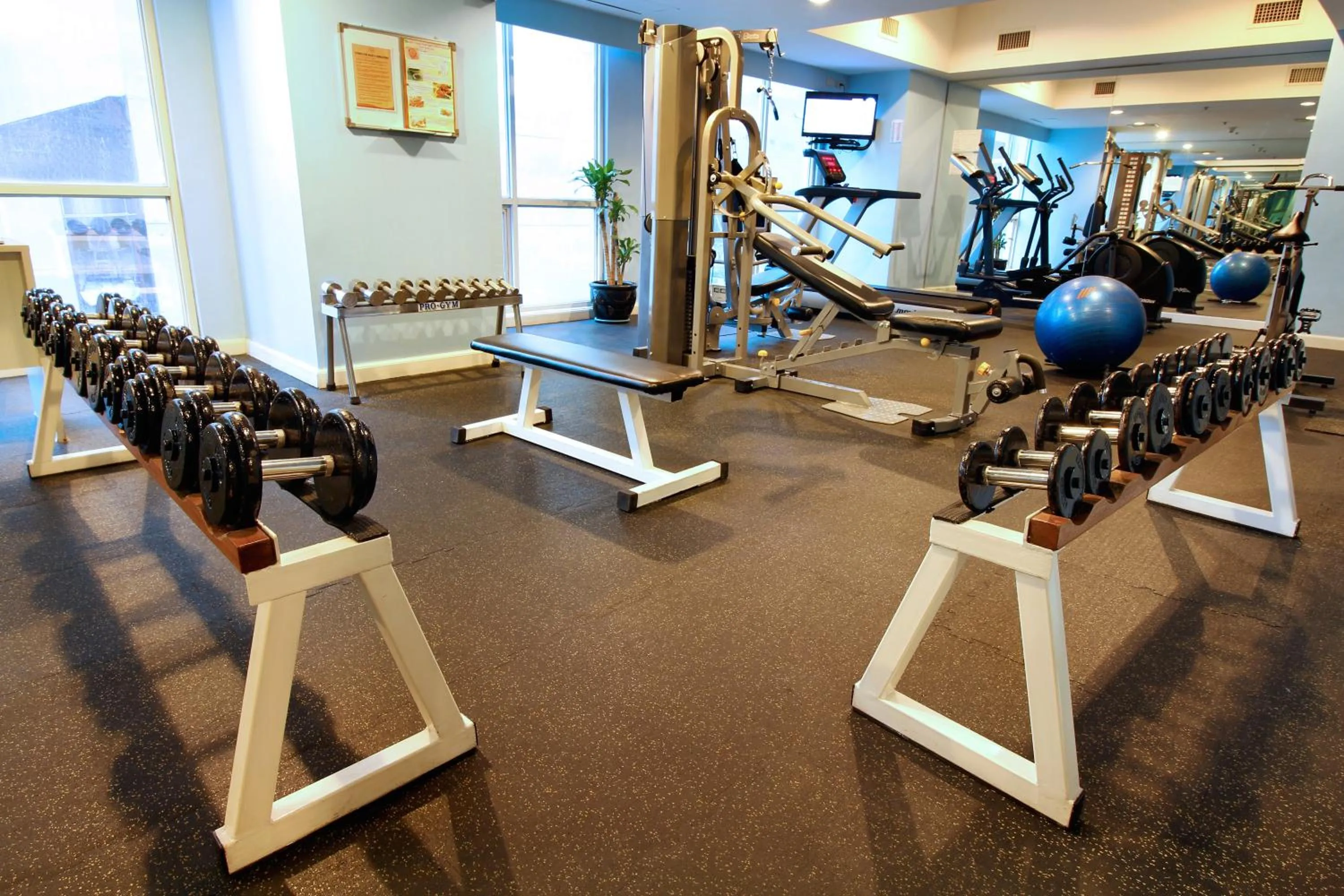 Fitness centre/facilities, Fitness Center/Facilities in Oxford Suites Makati