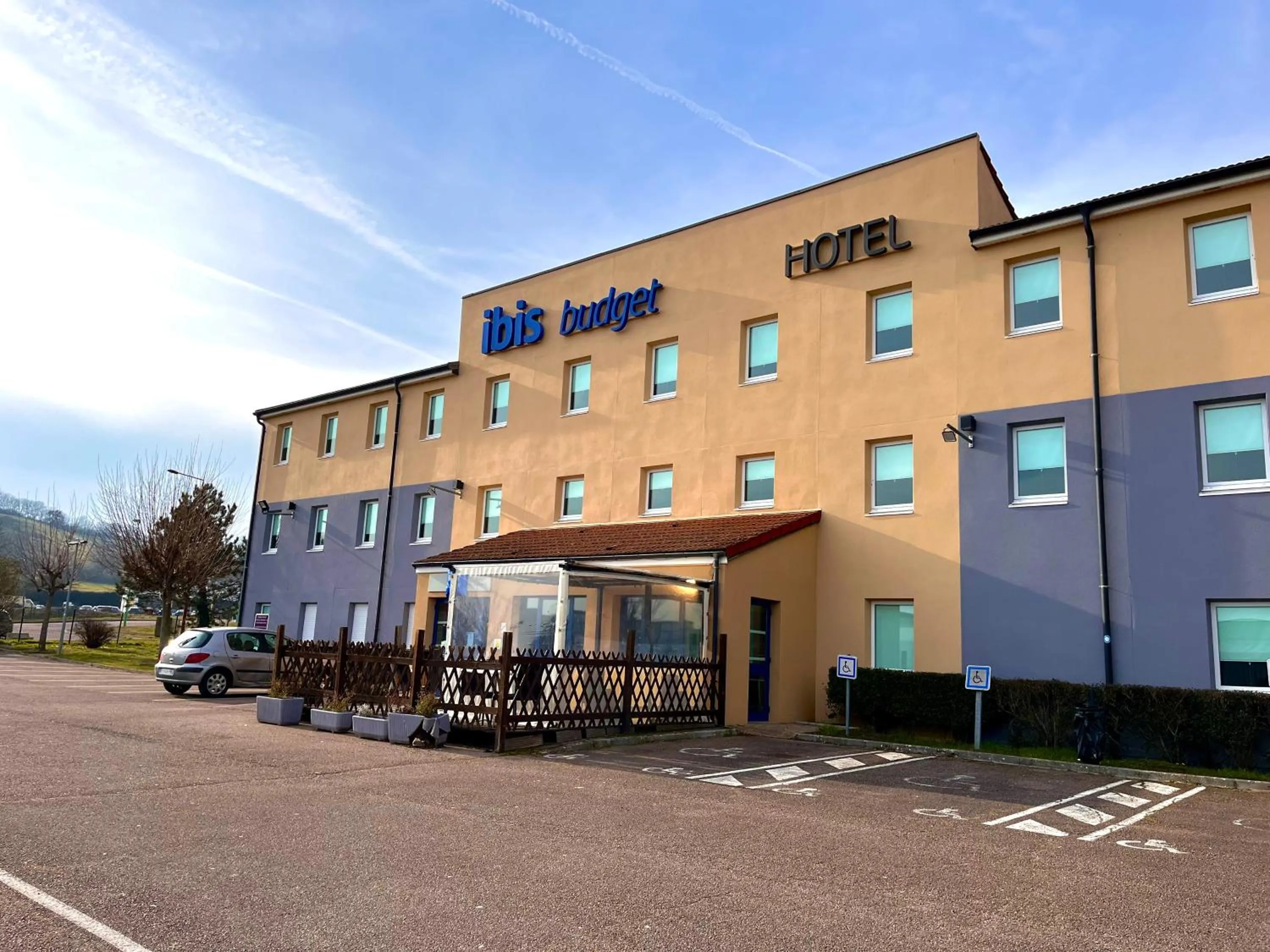 Property building in ibis Budget Pouilly-en-Auxois