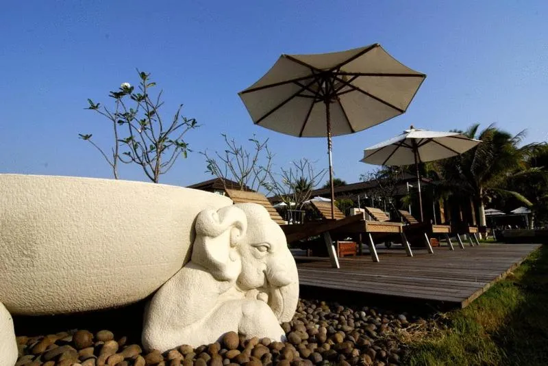 Day in Kuiburi Hotel & Resort