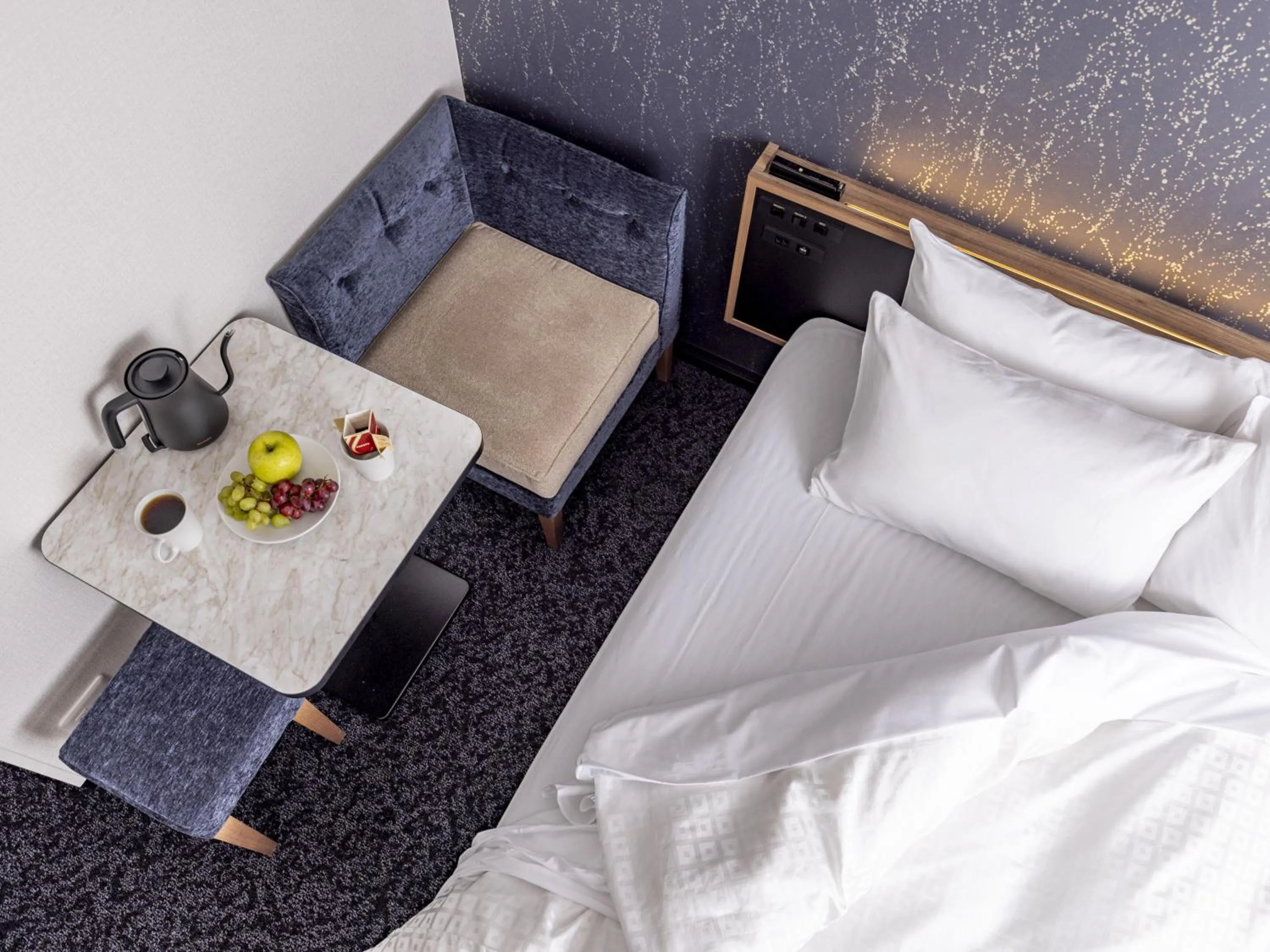 Photo of the whole room, Bed in Tokyu Stay Nishi Shinjuku