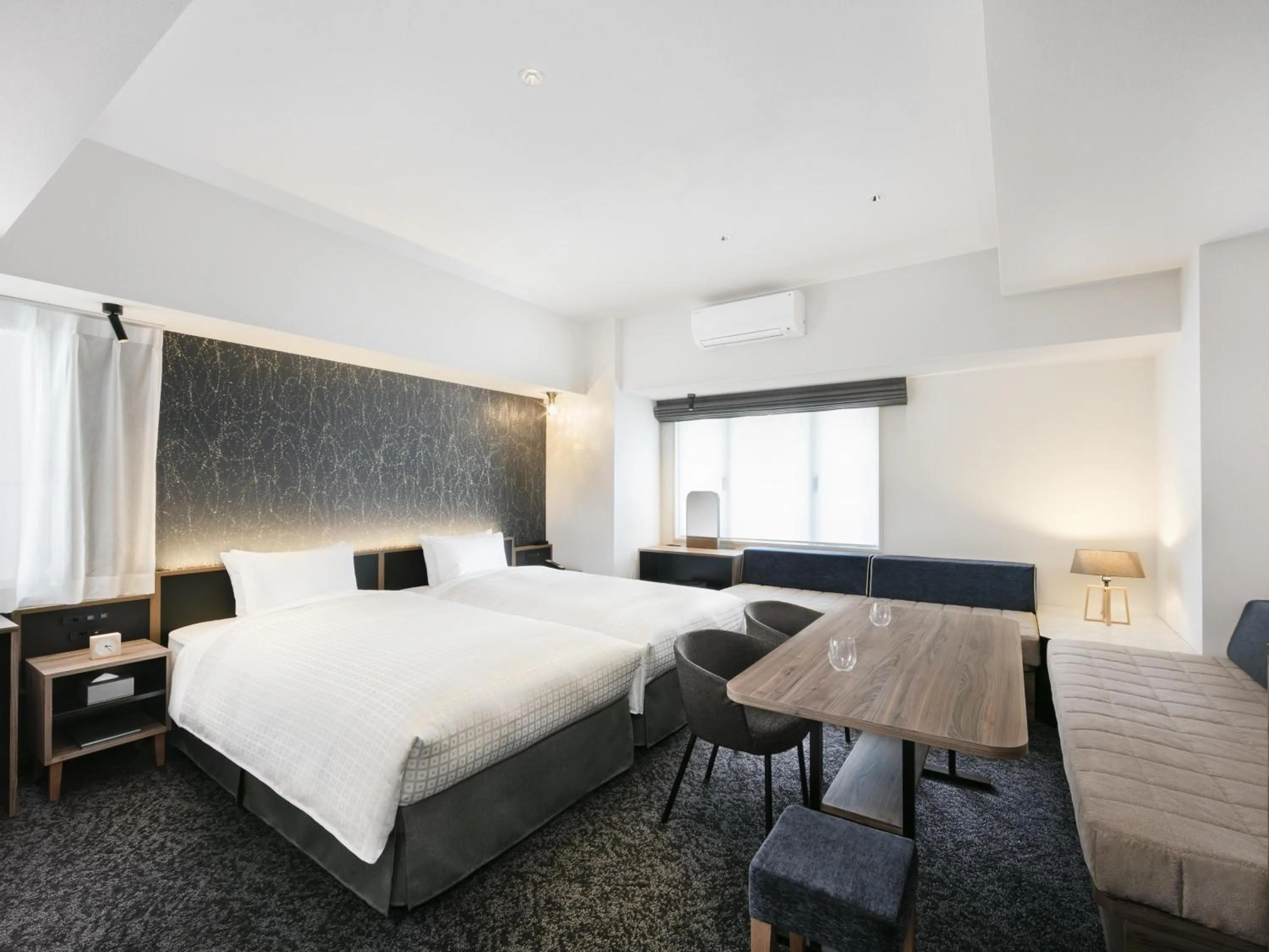 Photo of the whole room, Bed in Tokyu Stay Nishi Shinjuku