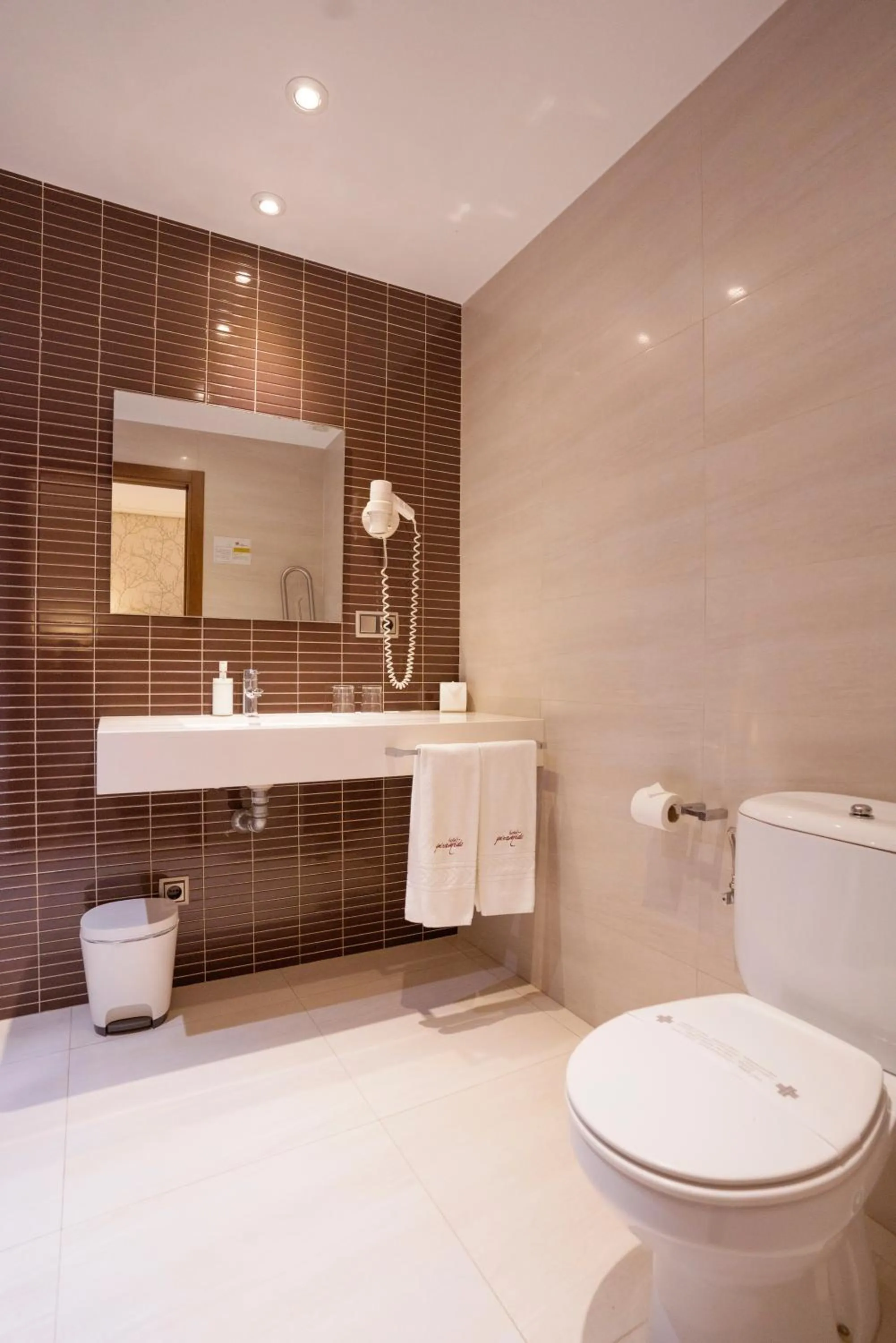 Bathroom in Hotel Piramide