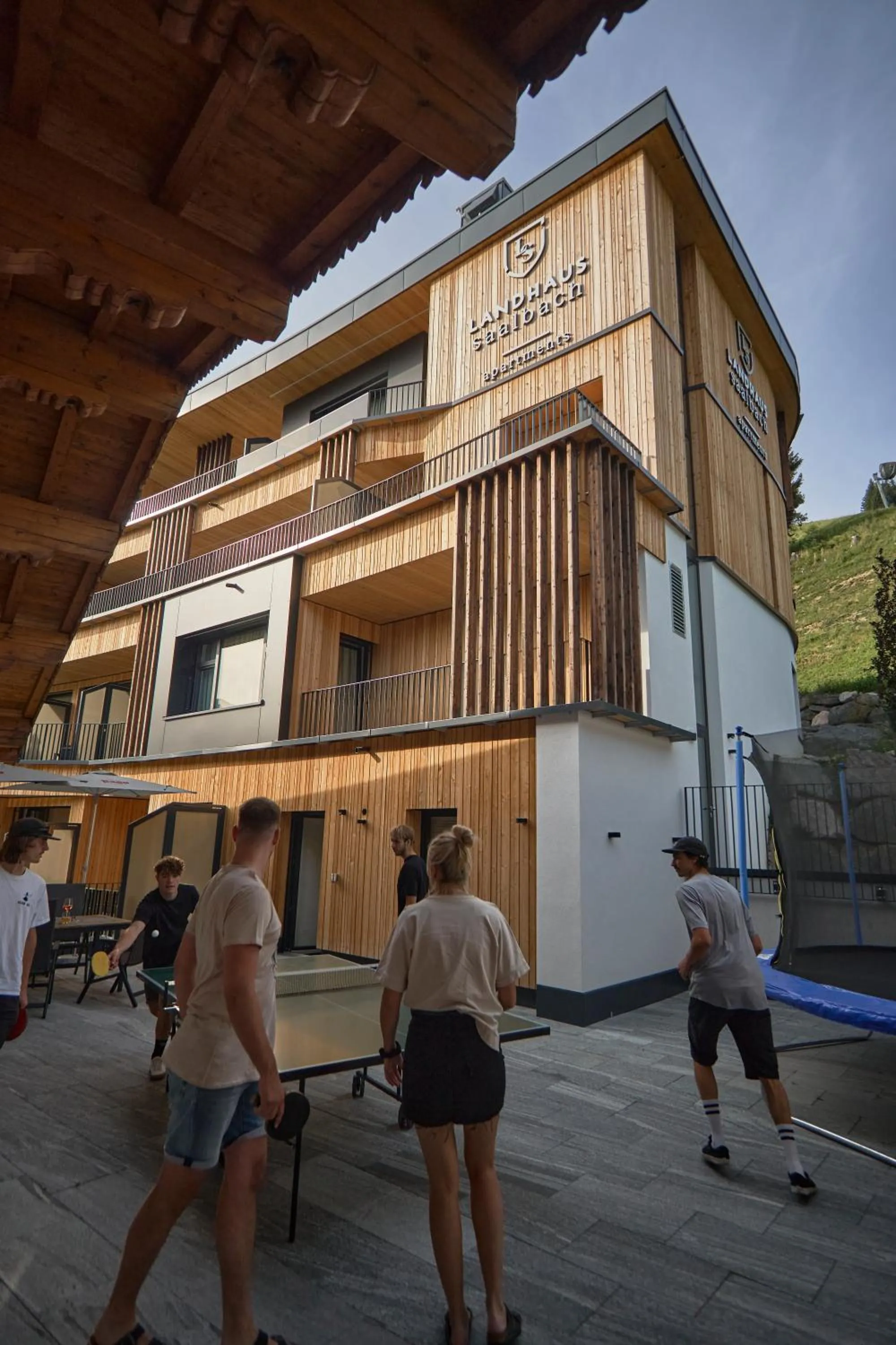 Property building in Landhaus Saalbach - Ski in & out