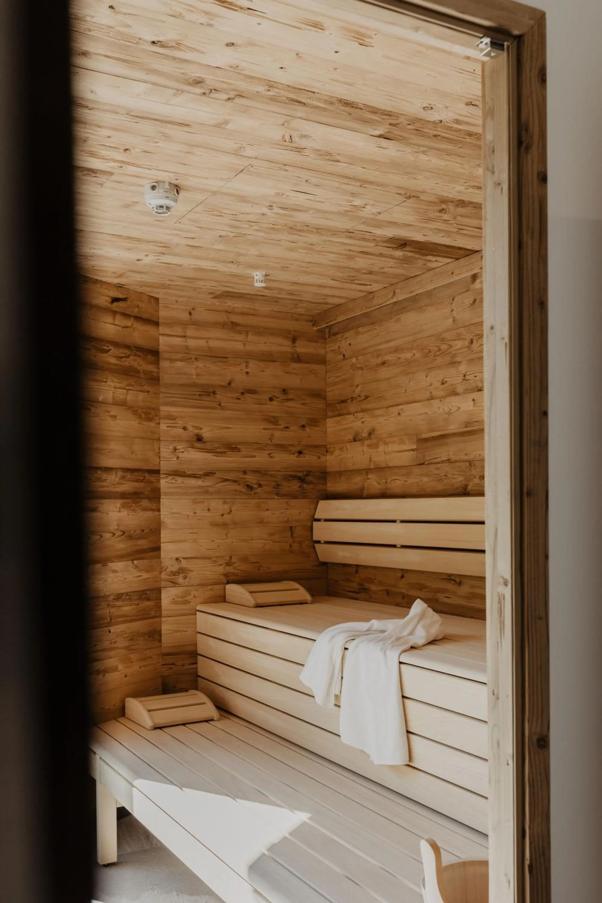 Sauna, Bed in Landhaus Saalbach - Ski in & out