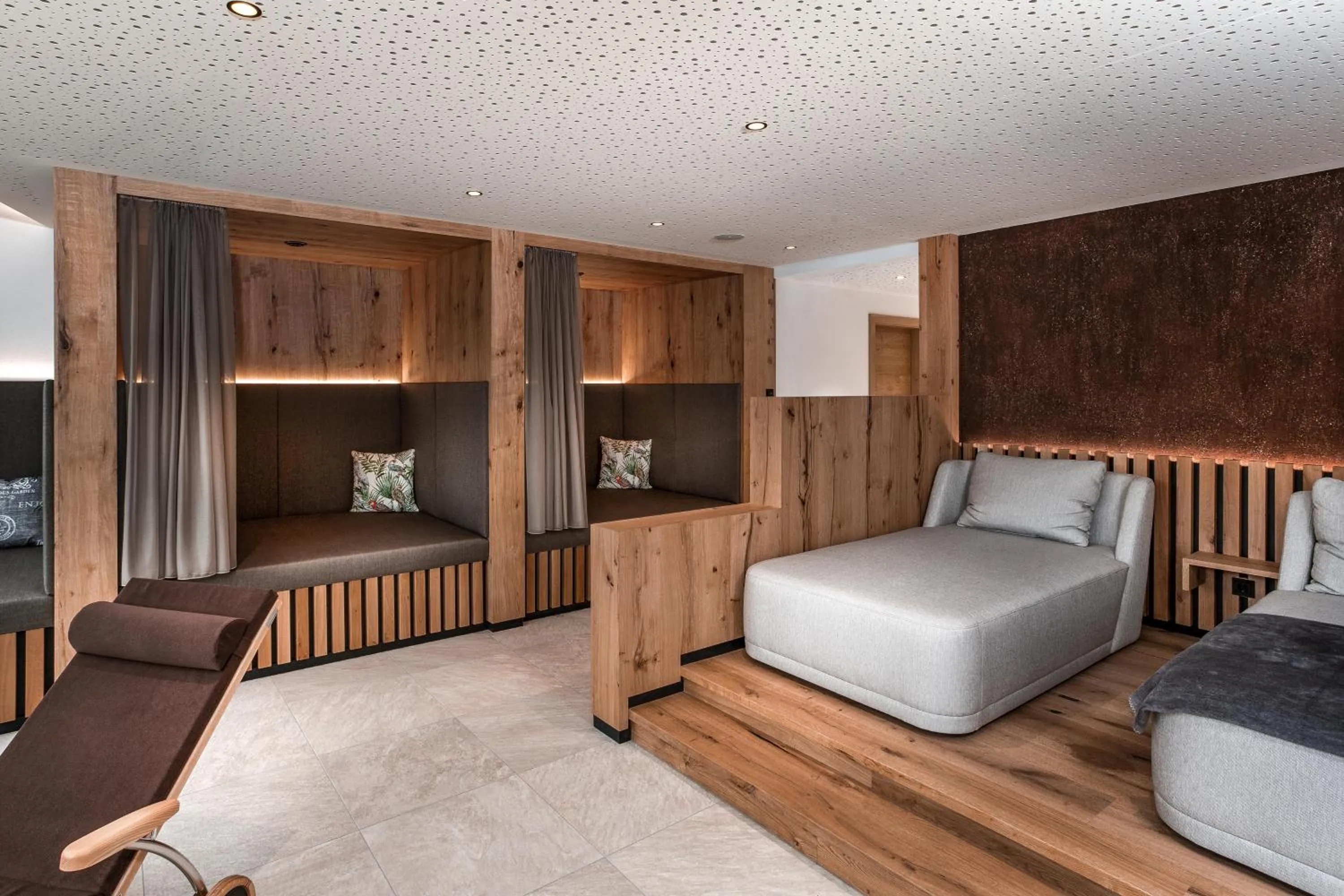 Sauna, Bed in Landhaus Saalbach - Ski in & out