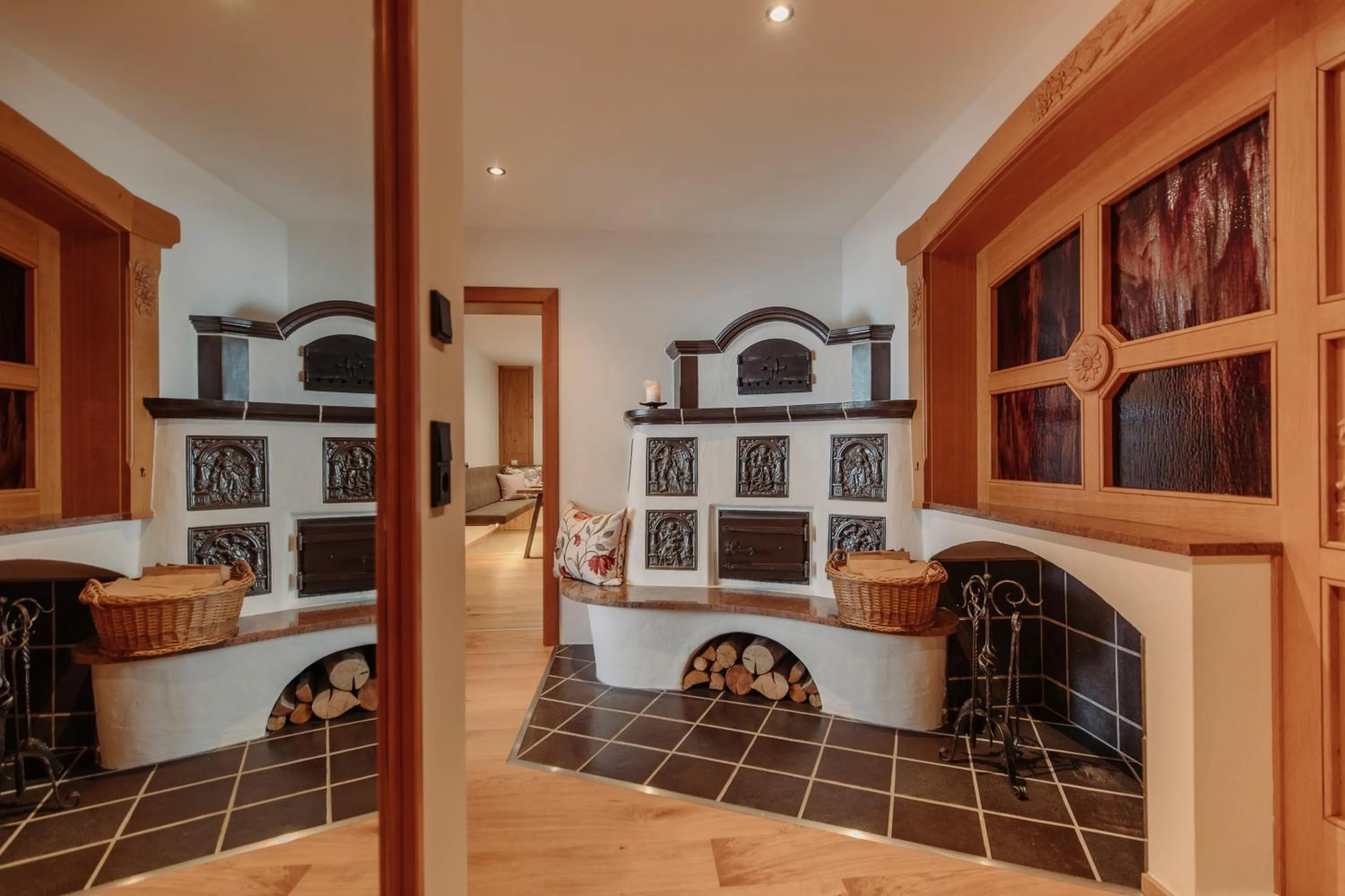 Photo of the whole room in Landhaus Saalbach - Ski in & out