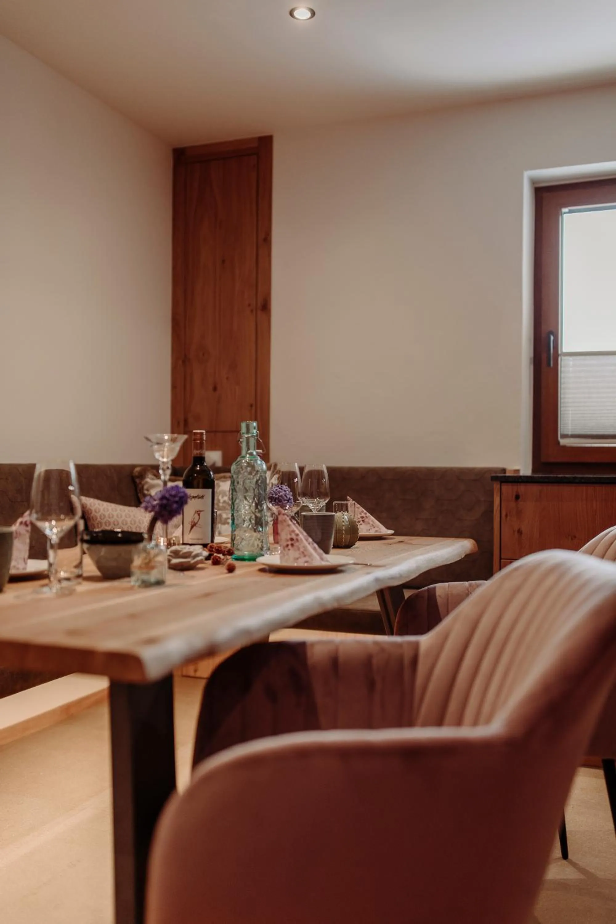 Seating area in Landhaus Saalbach - Ski in & out