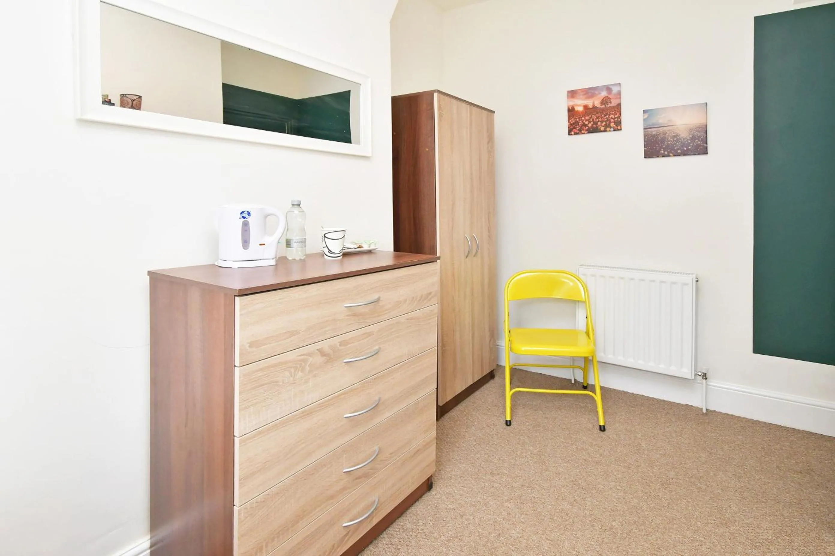 Bedroom in Townhouse @ Earle Street Crewe