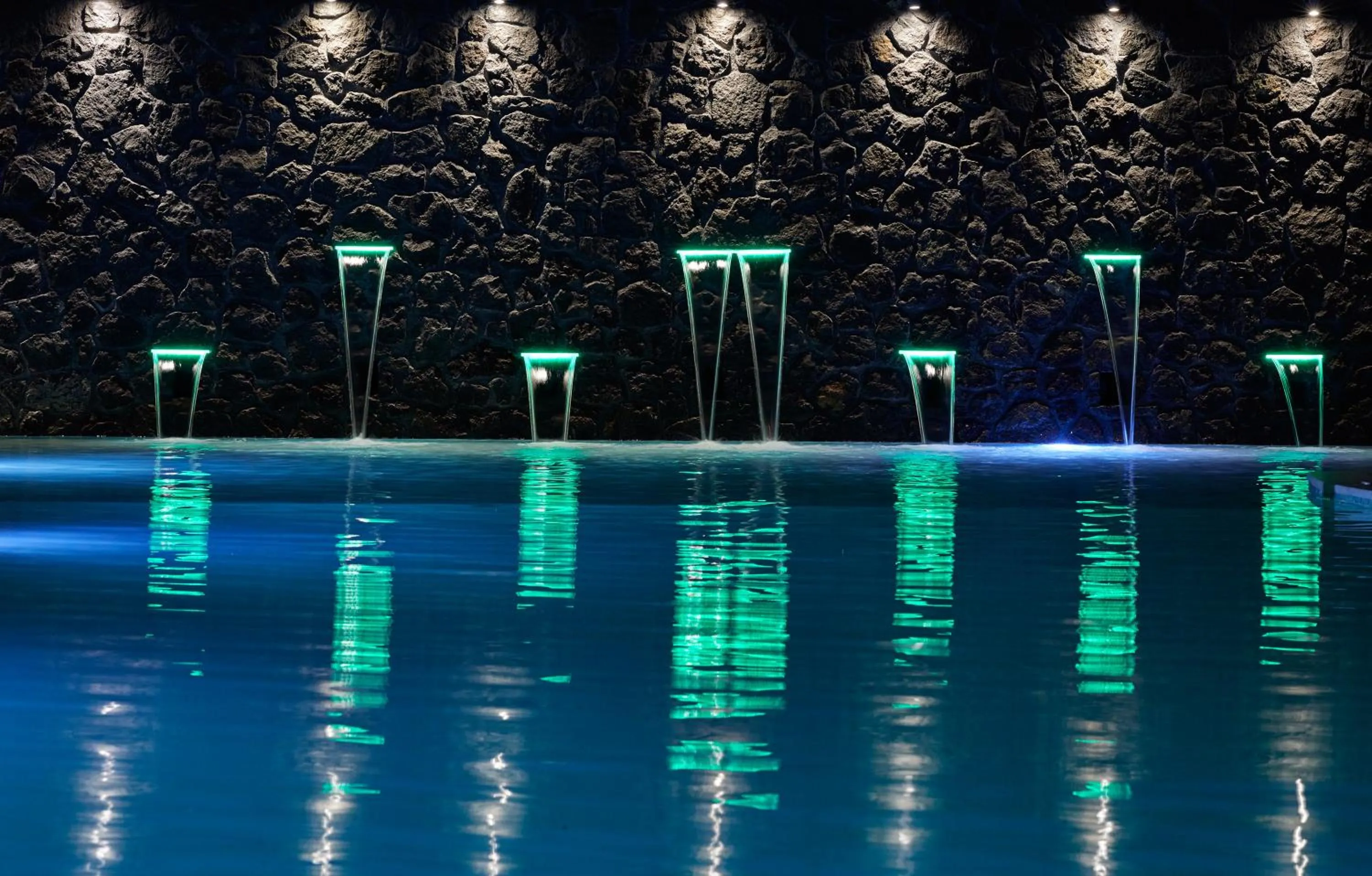 Night in Amara Suites Santorini