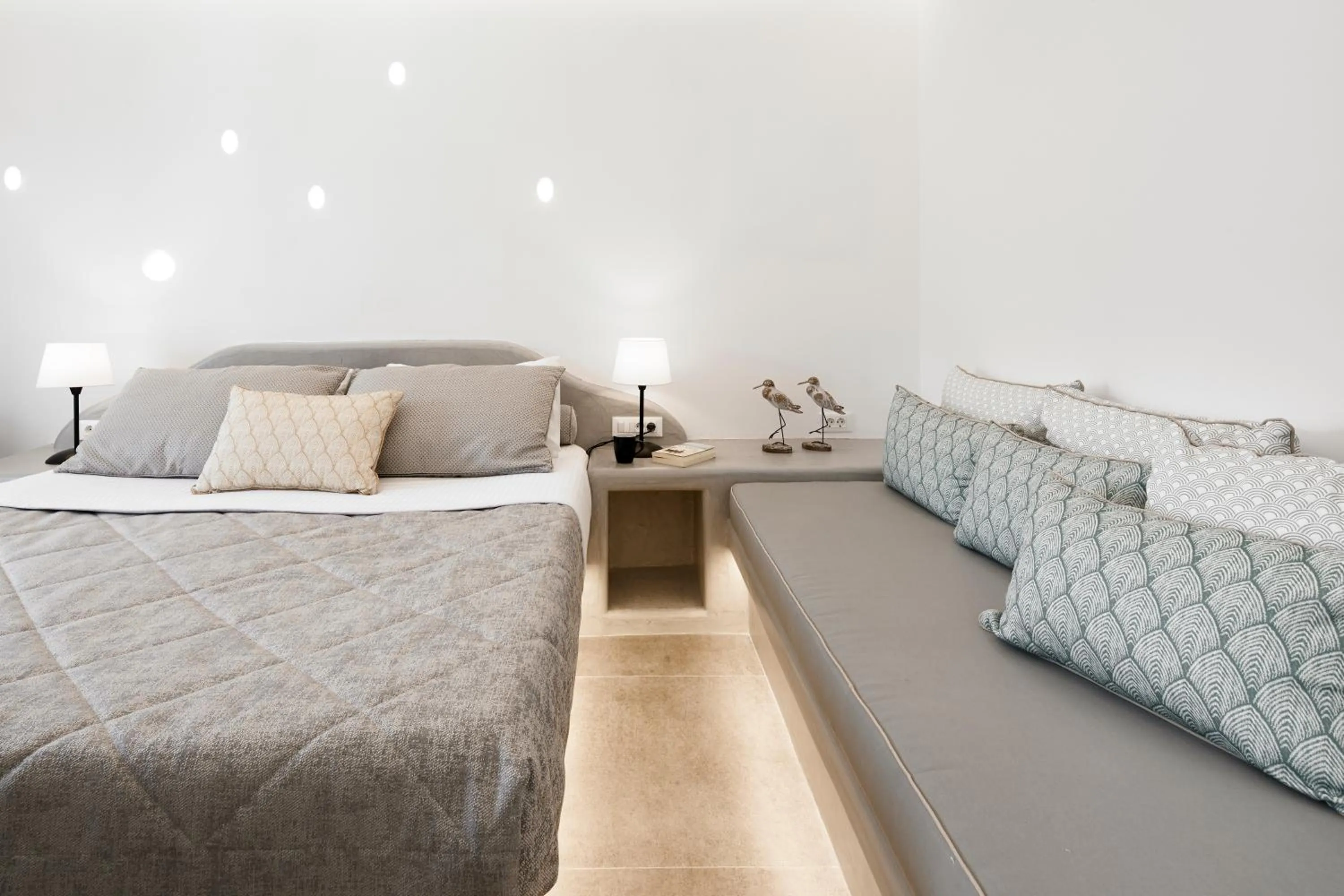 Bed in Amara Suites Santorini