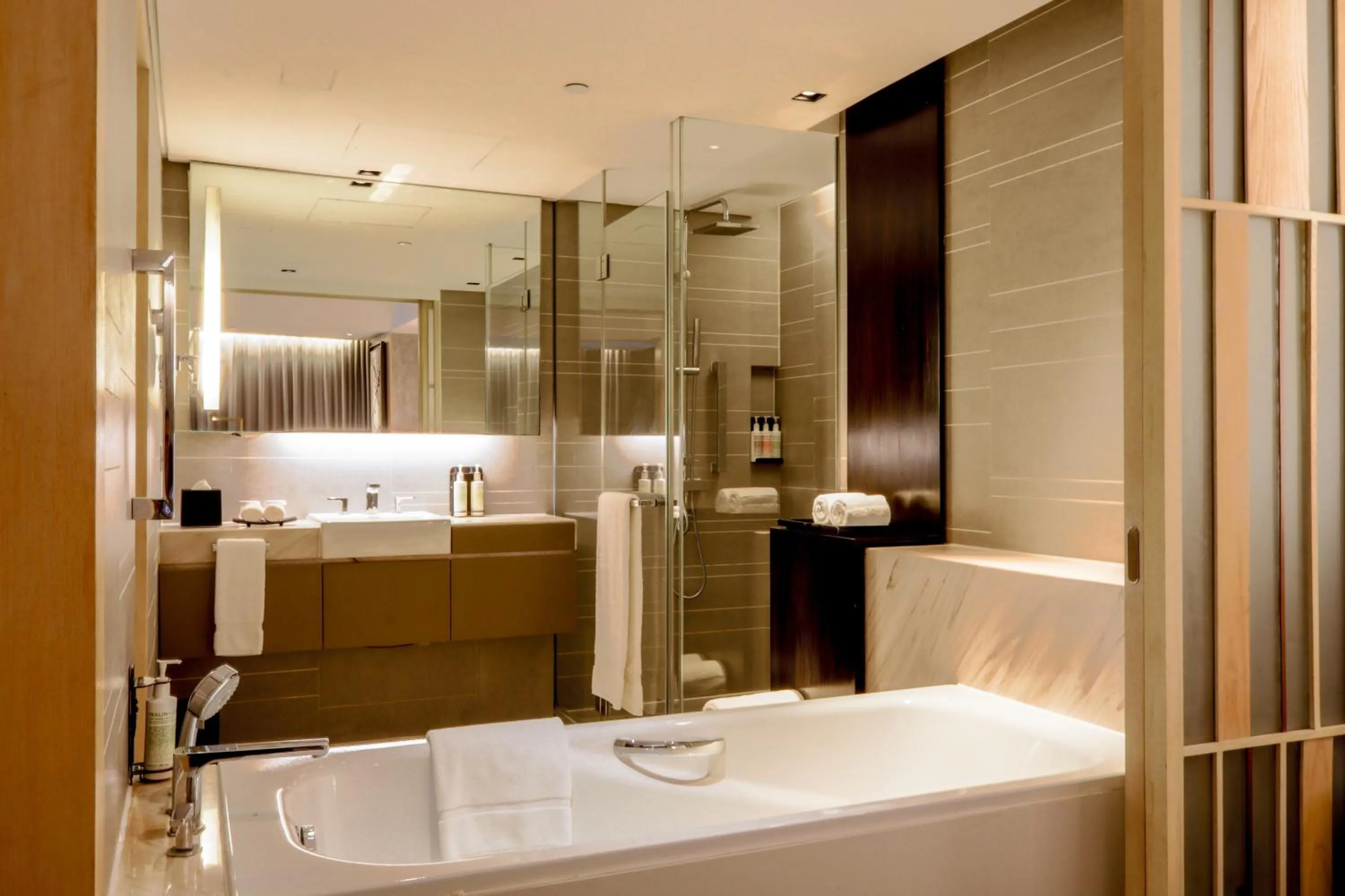 Bathroom in New World Makati Hotel, Manila