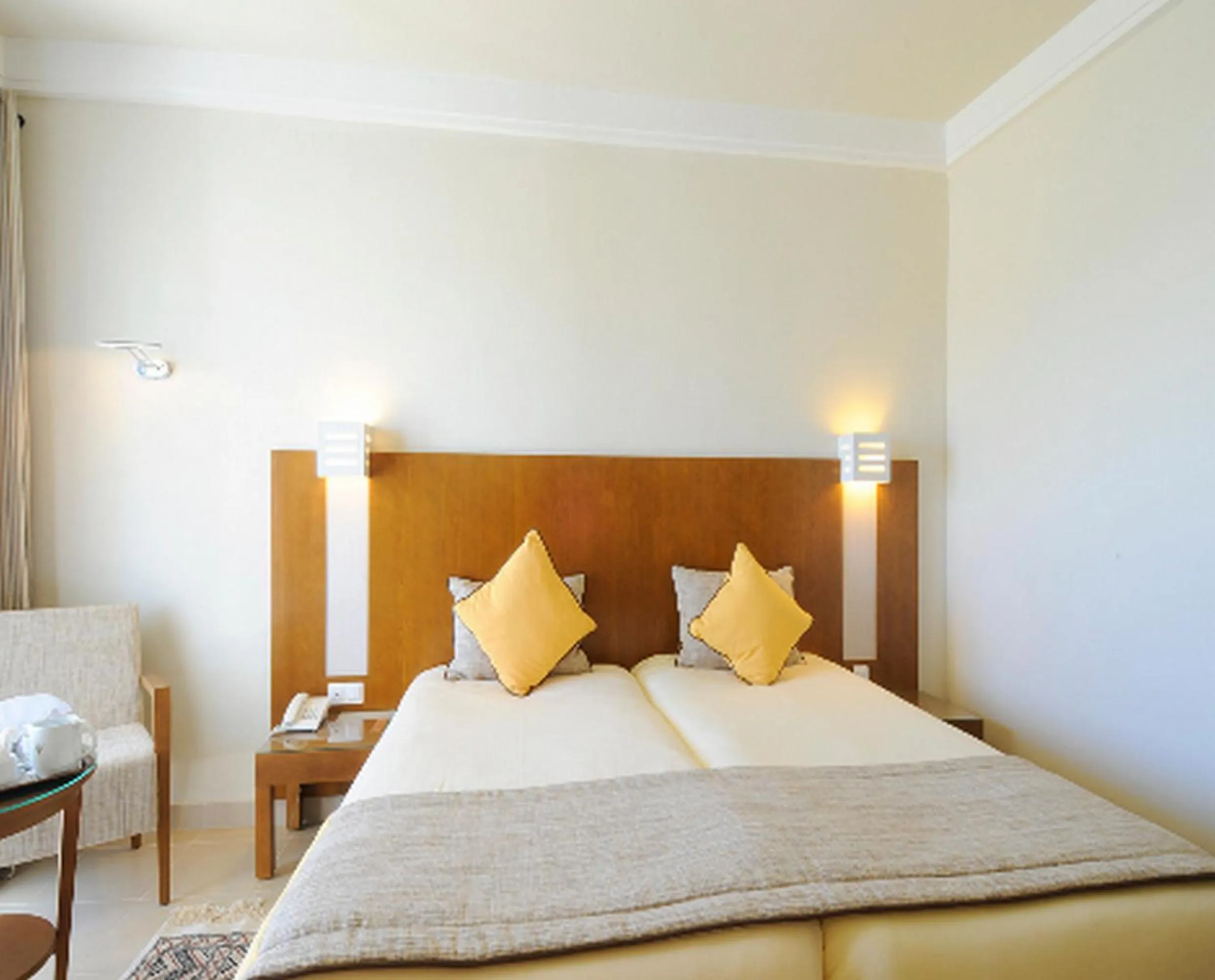 Bed in Vincci Helios Beach