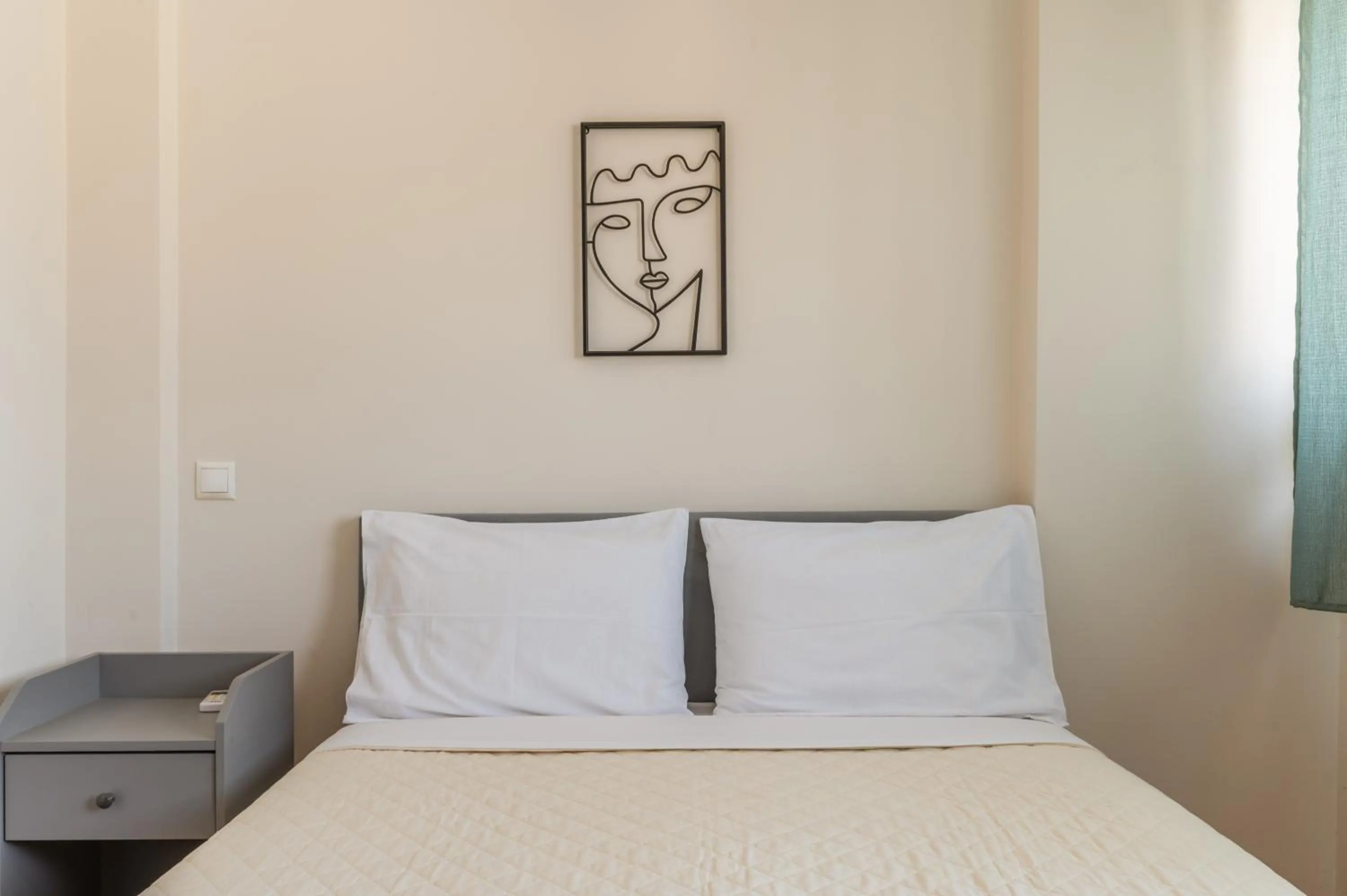 Bed in Elvita Apartments 2