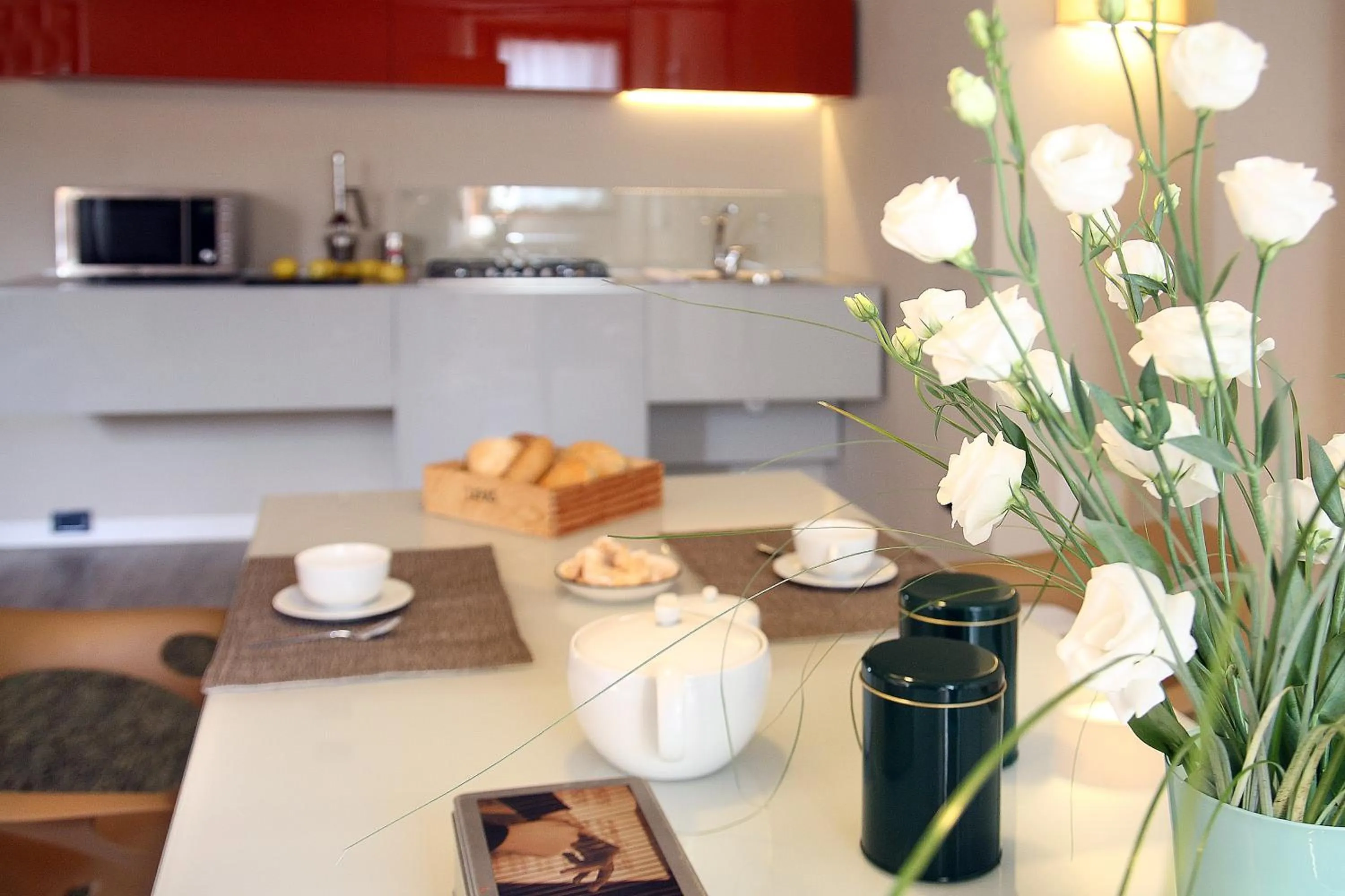 Coffee/tea facilities in Corte San Luca Apartments