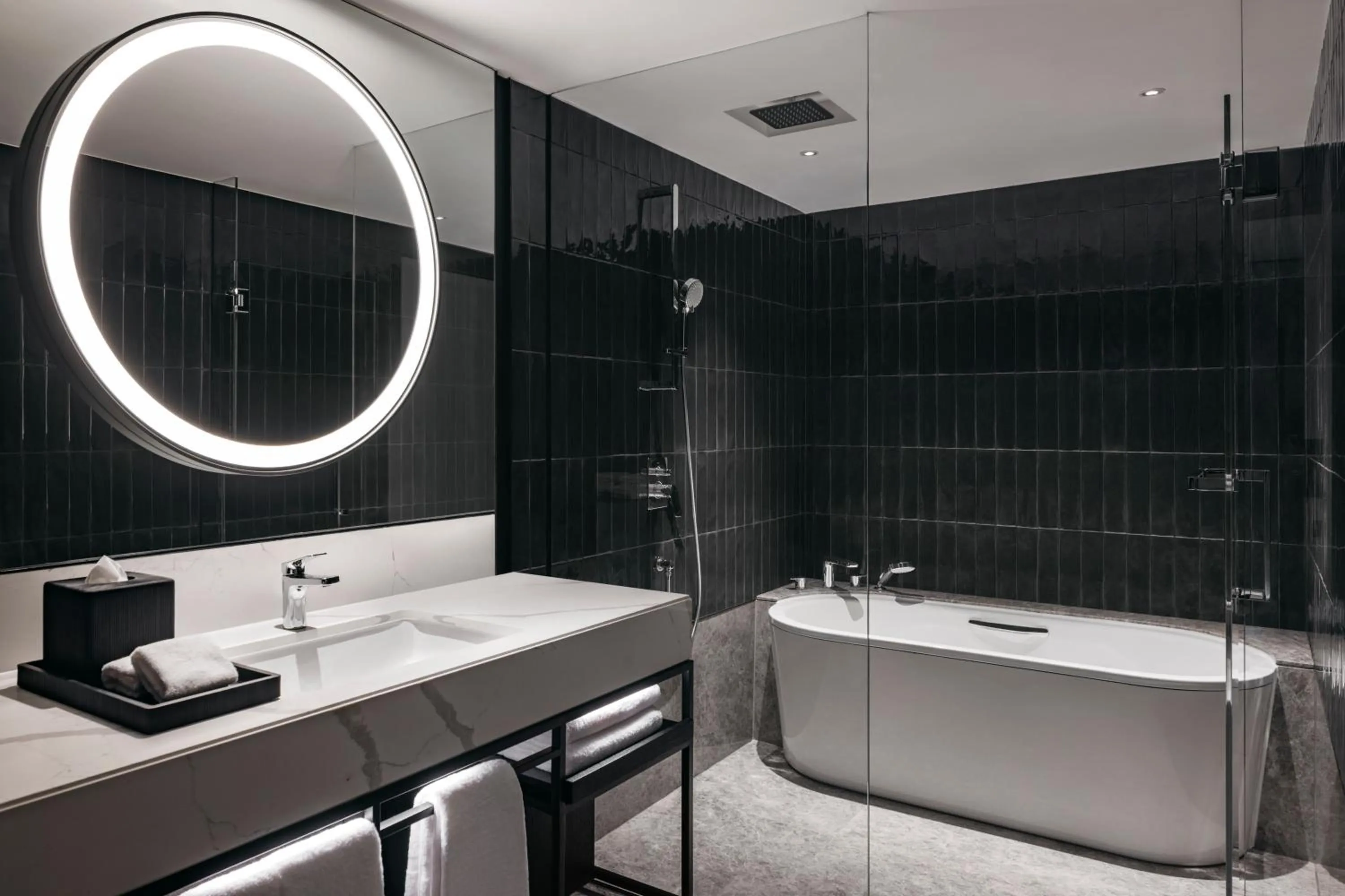 Bathroom in Hilton Singapore Orchard