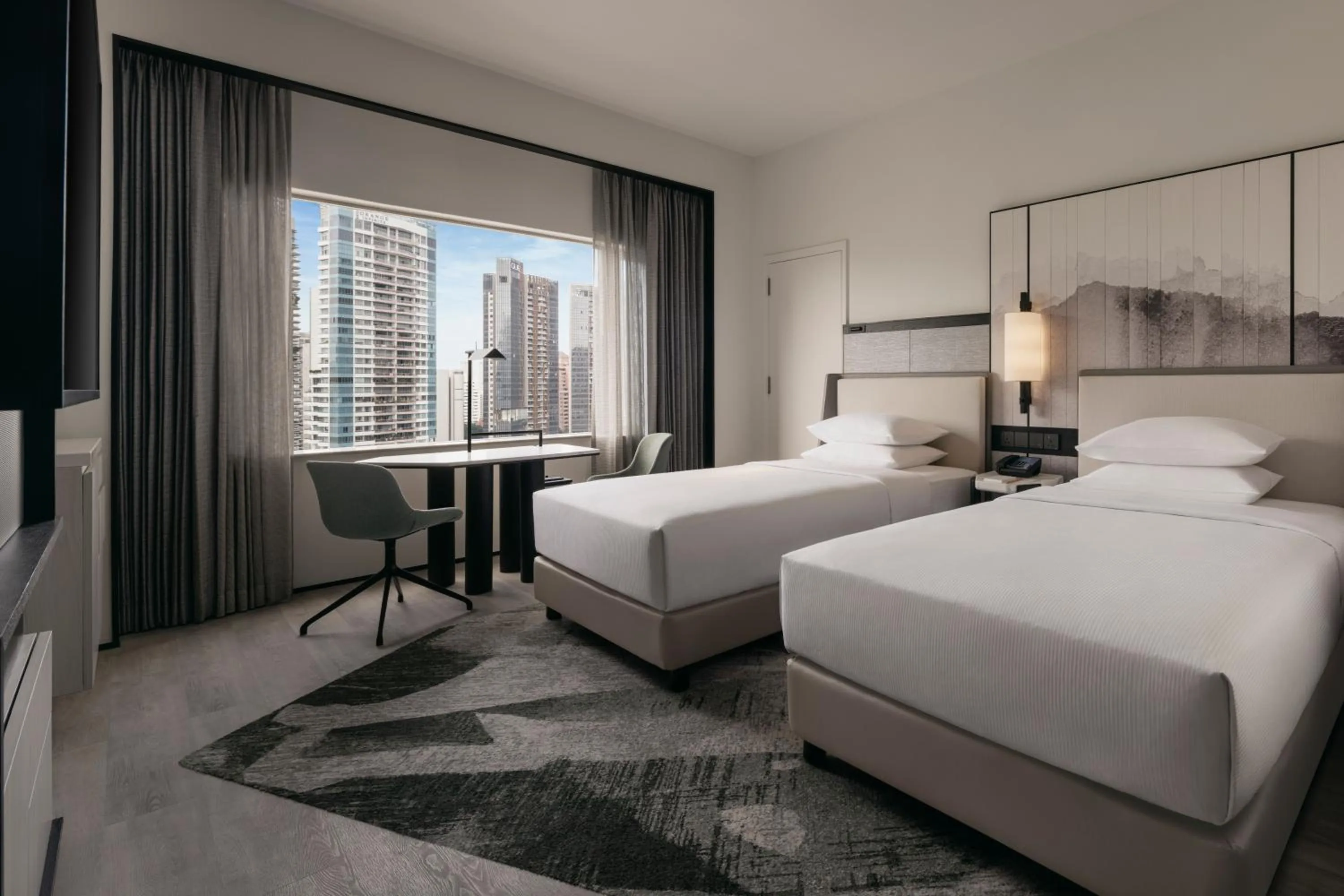 Bed in Hilton Singapore Orchard