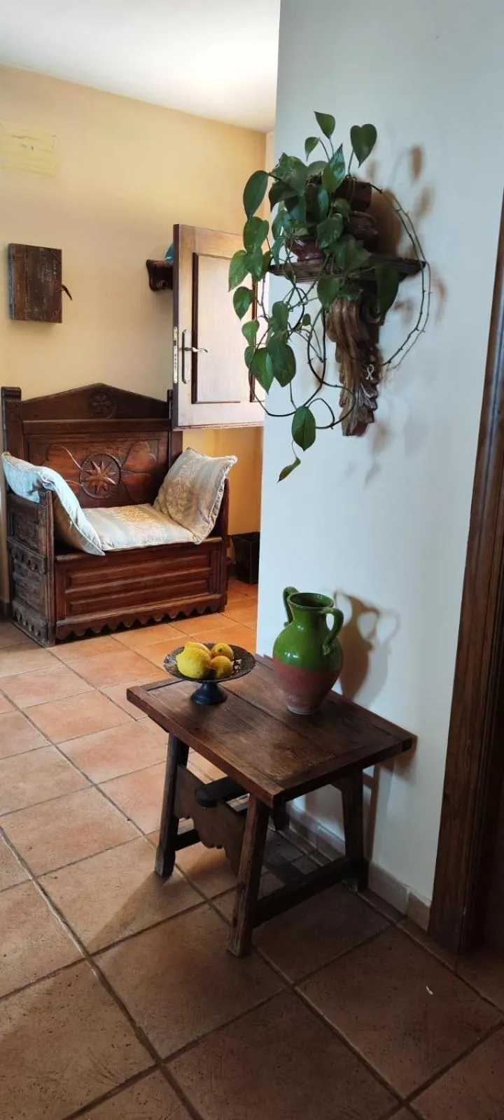 Living room, Bed in El Mirador de Deva