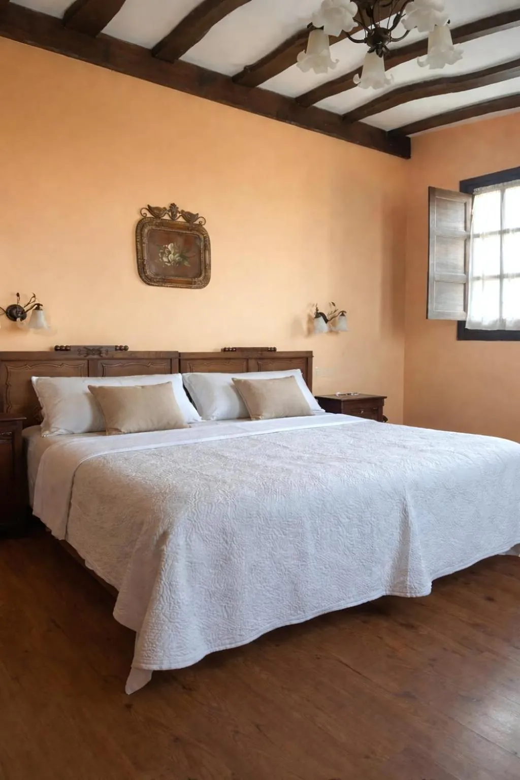 Photo of the whole room, Bed in El Mirador de Deva