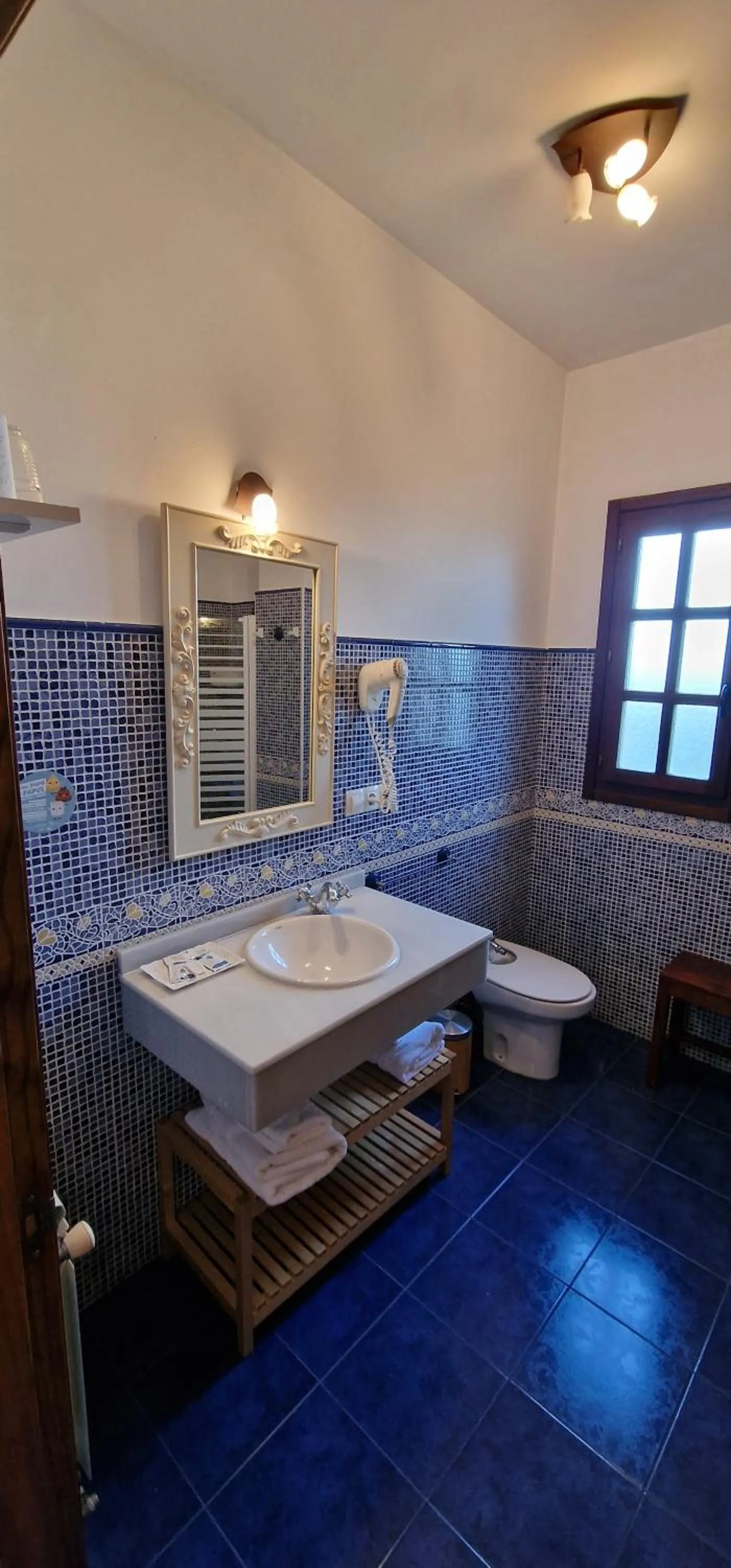 Bathroom in El Mirador de Deva