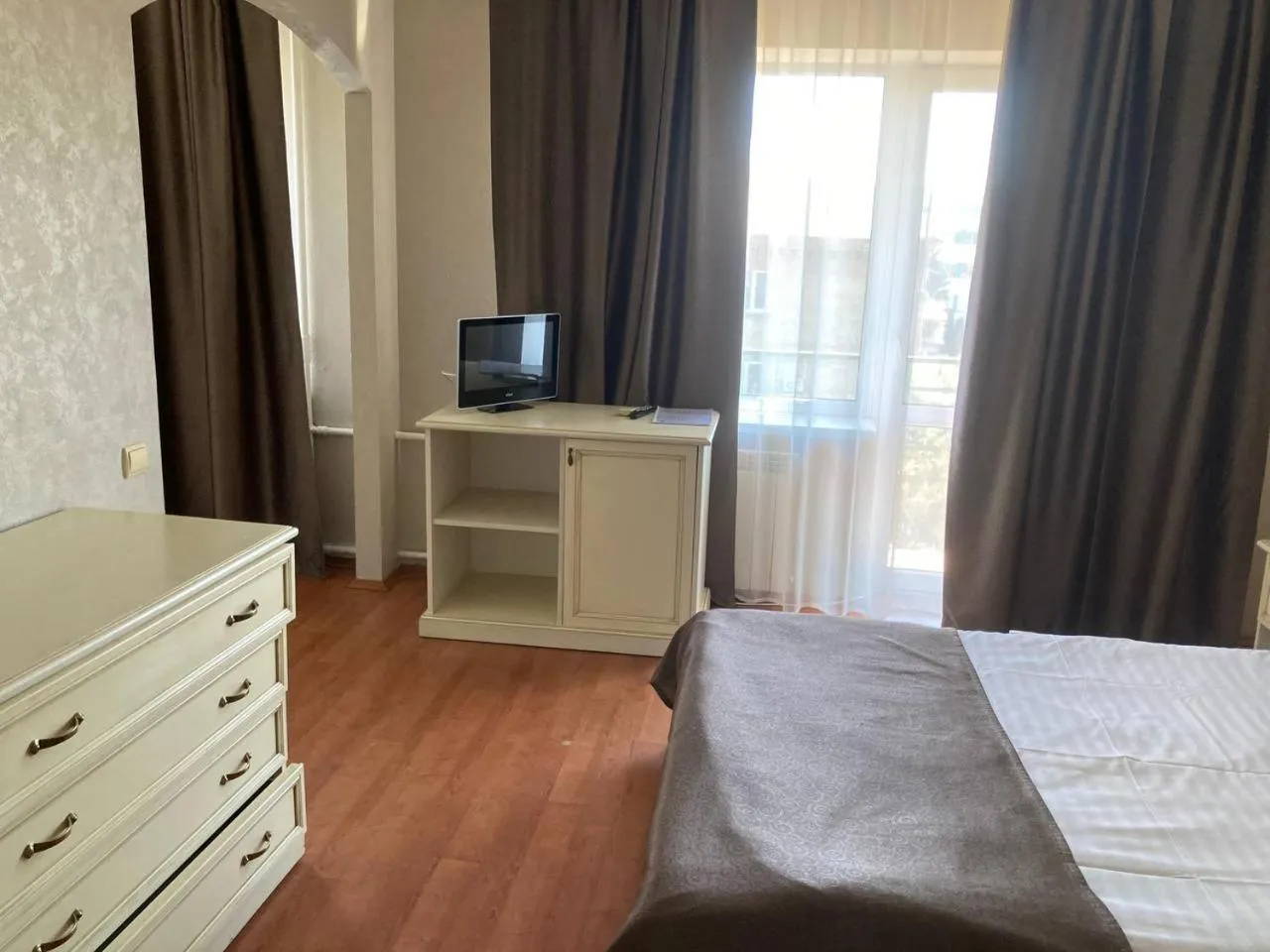 Photo of the whole room, Bed in Holosiyvsky Hotel