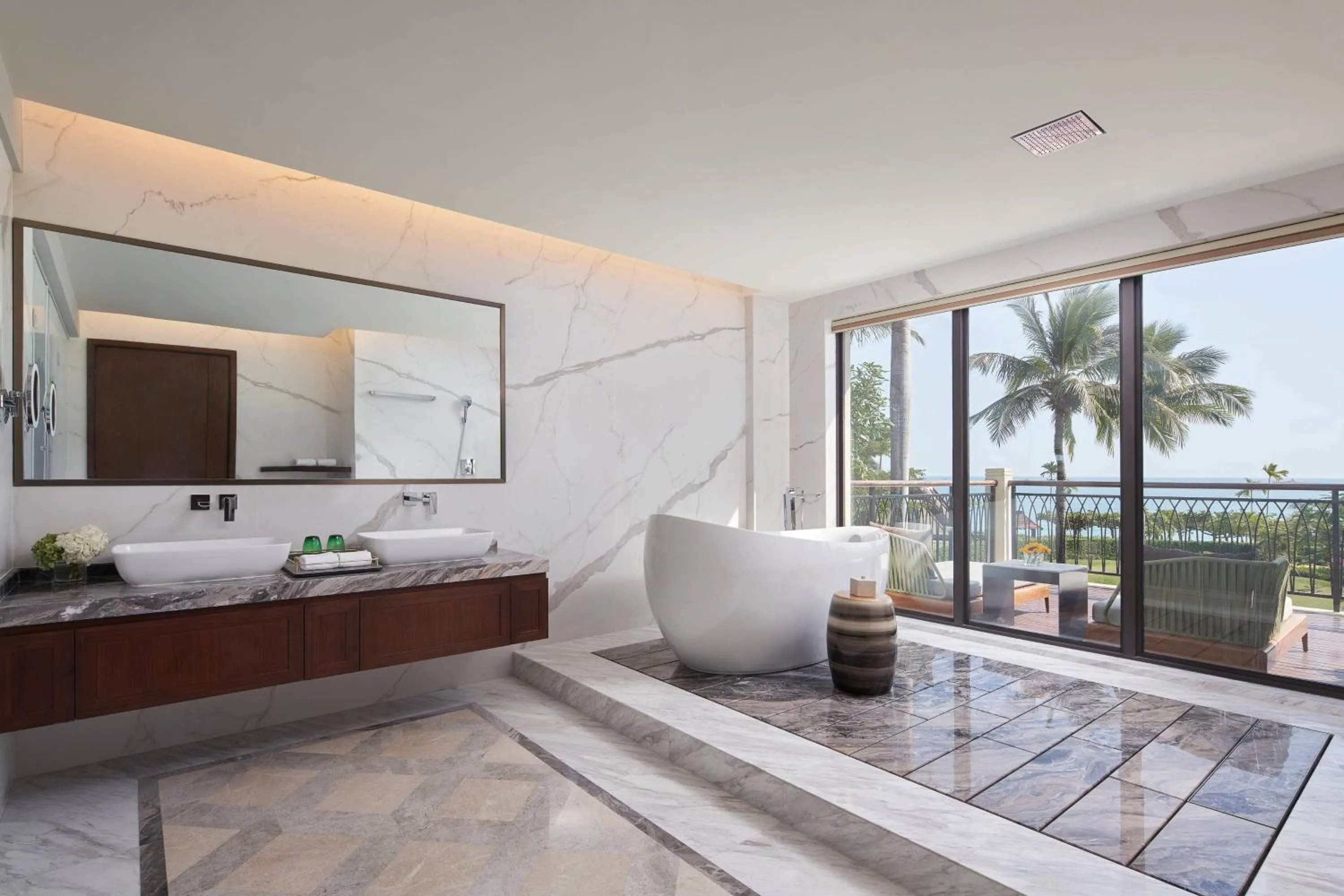 Bathroom in Sanya Marriott Yalong Bay Resort & Spa