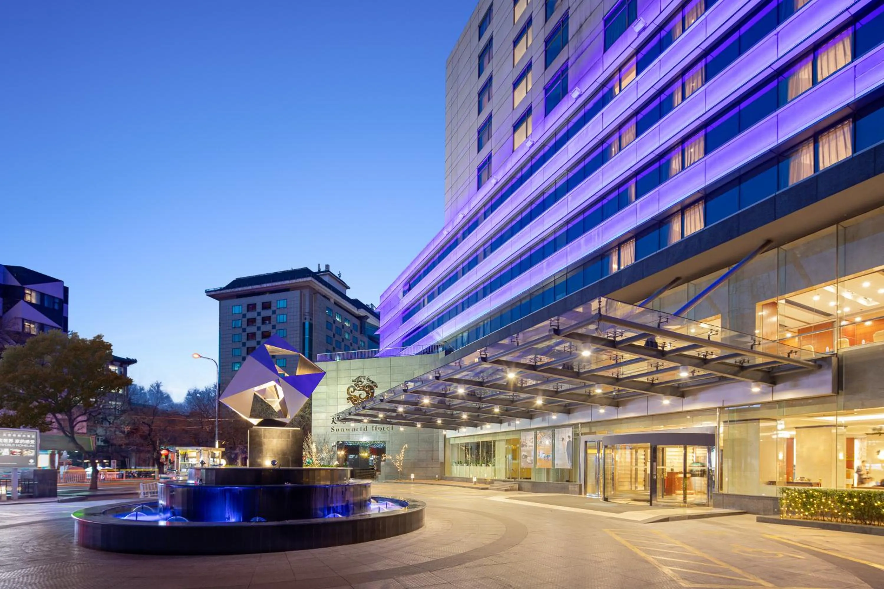 Night in Sunworld Hotel Wangfujing