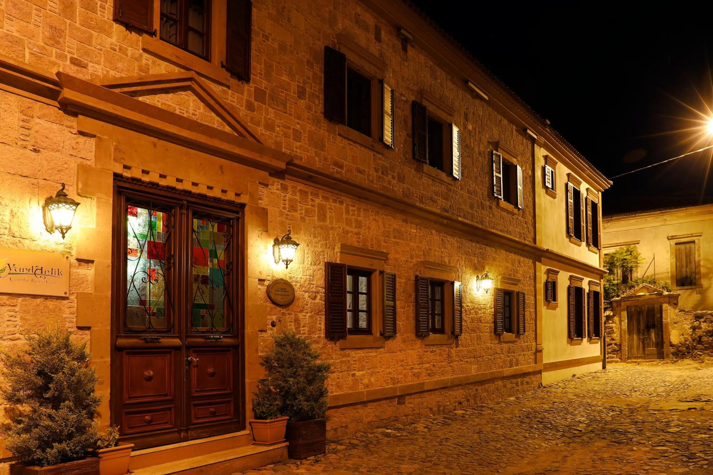 Property building in YundAntik Cunda Konaklari