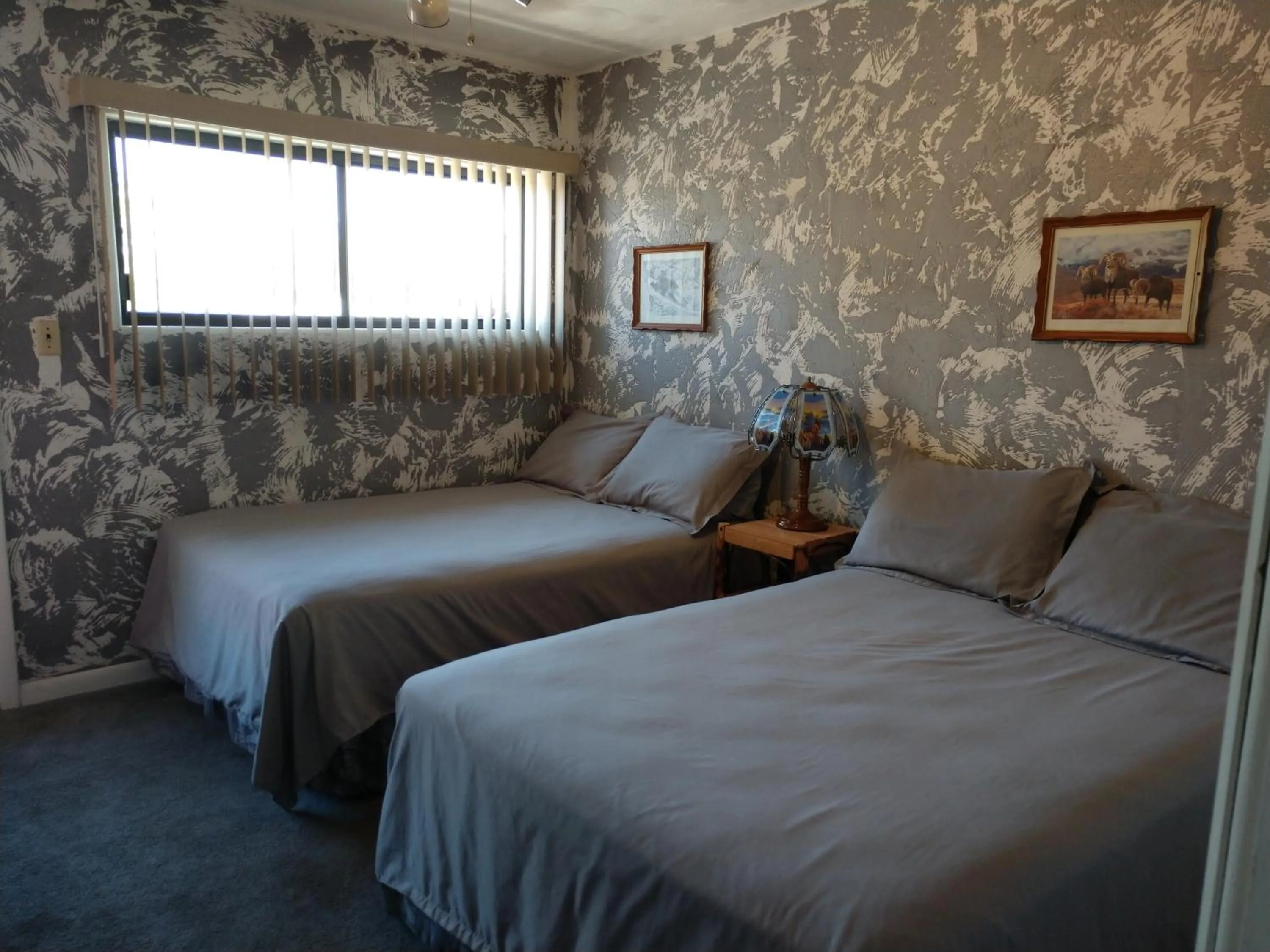 Swiss Mountain Motel