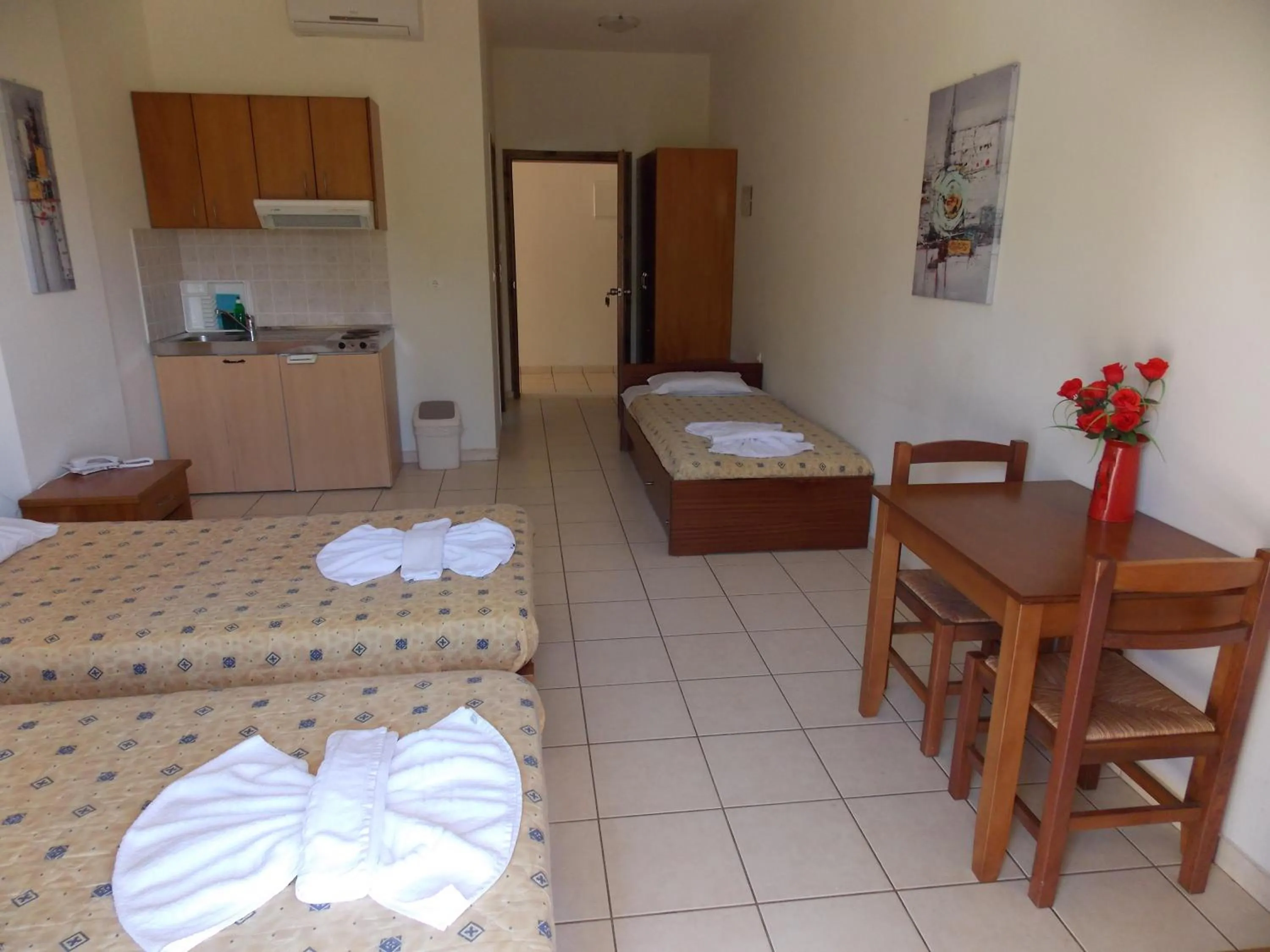 Photo of the whole room, Bed in Akatos Hotel