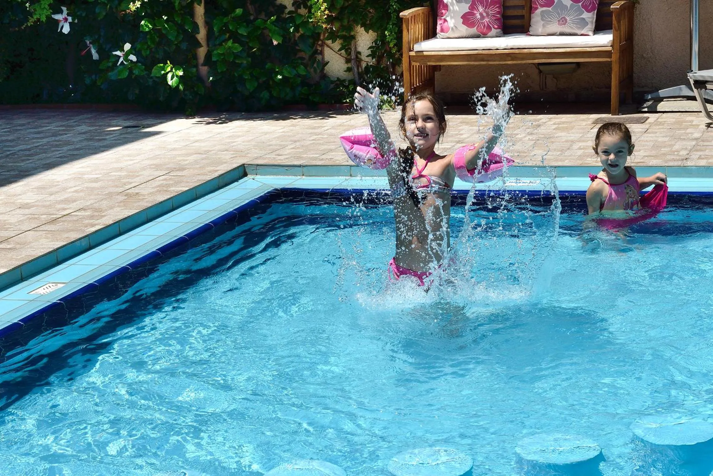 Swimming pool in Akatos Hotel