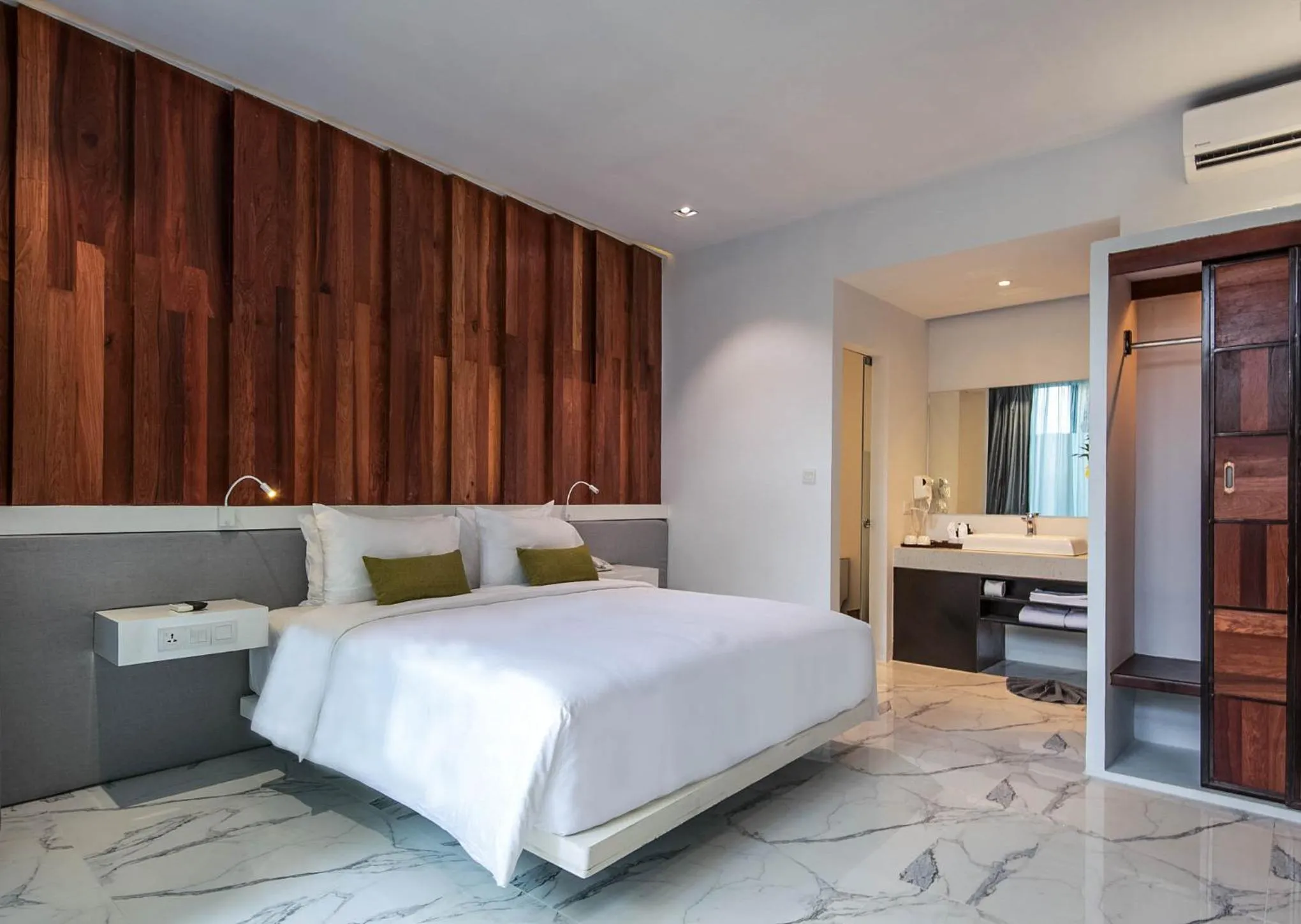 Bed in King Rock Residence