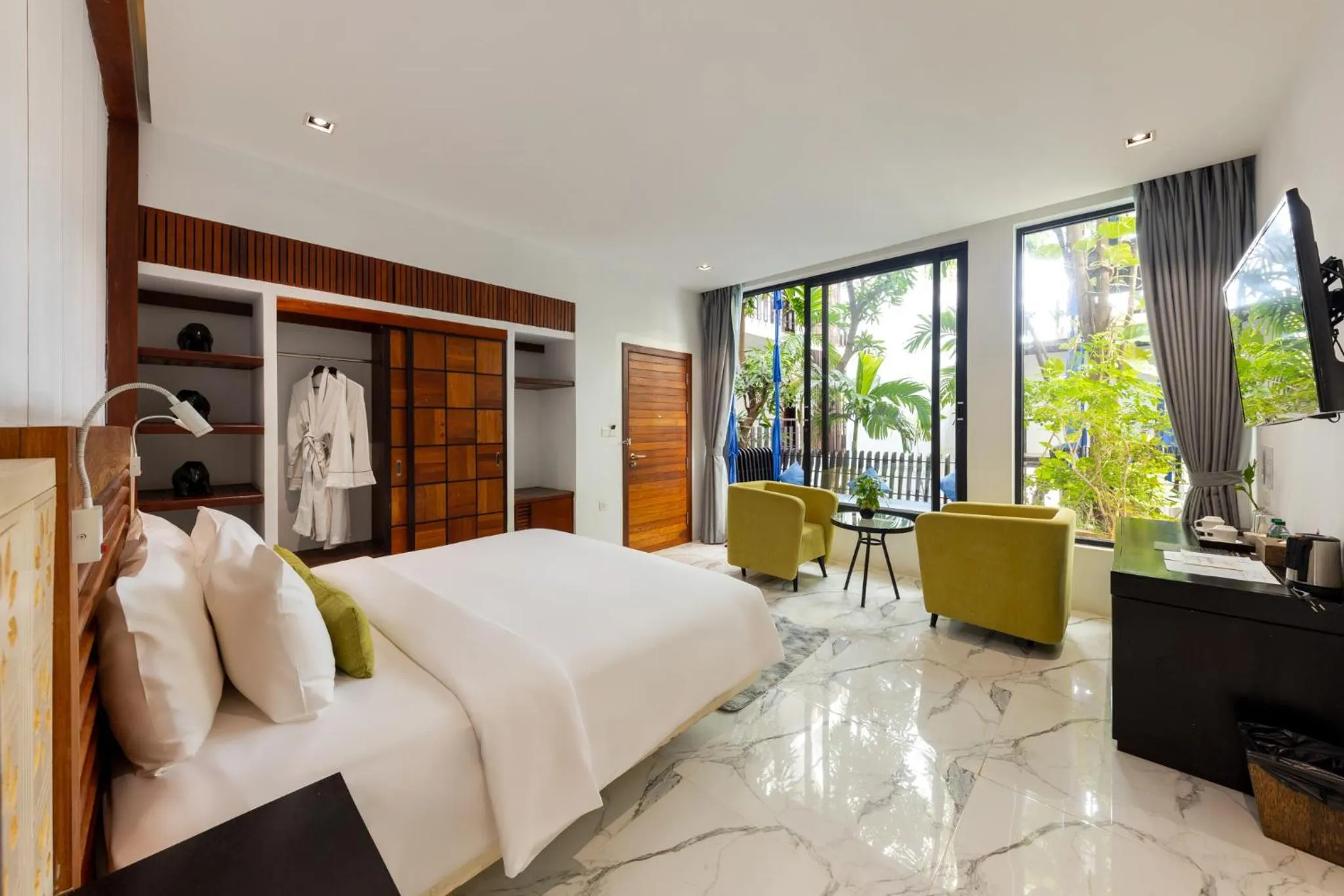 Bed in King Rock Residence