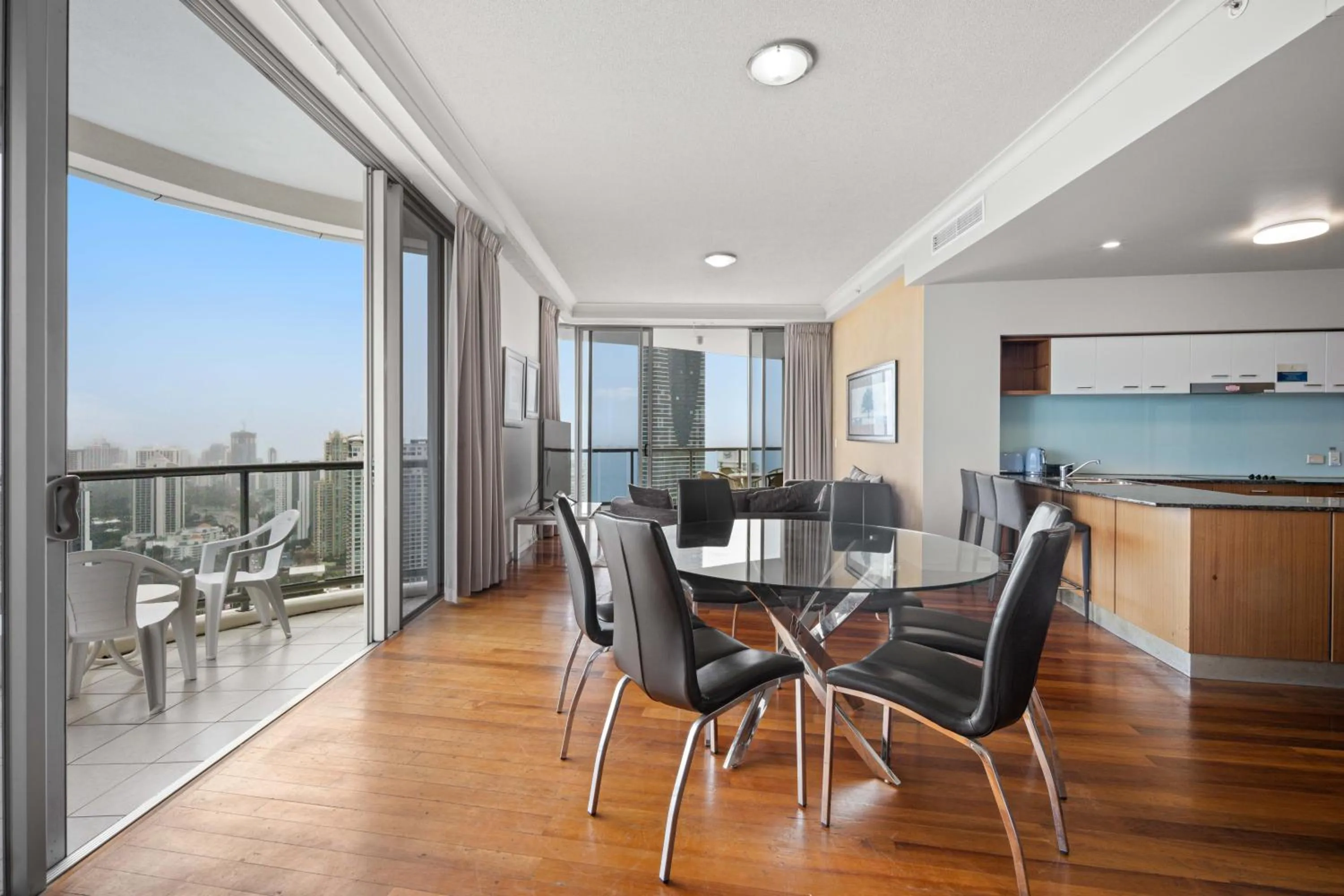 Dining area in Chevron Renaissance - Private Apartments - Hosted by Coastal Letting Co.