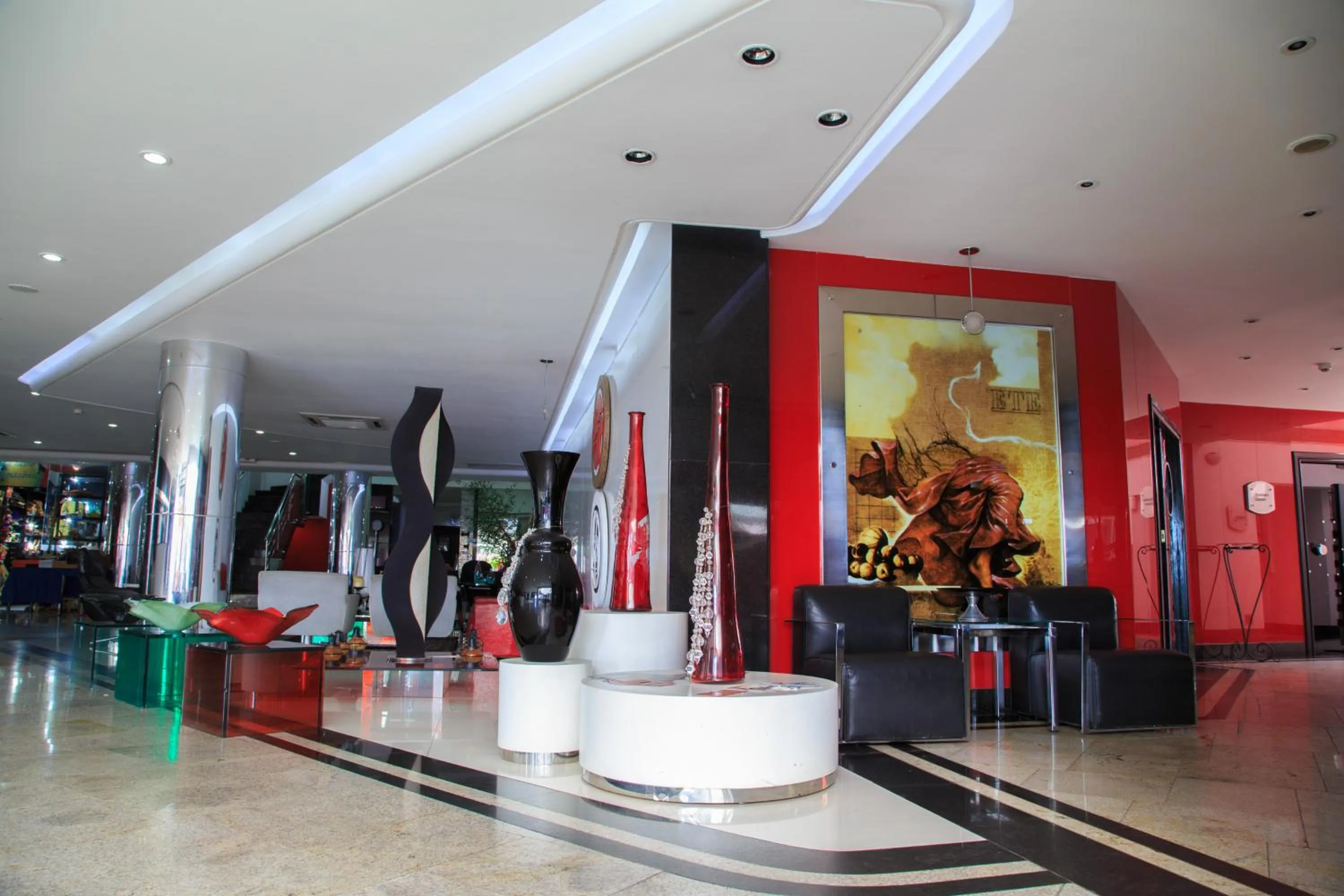 Day in Da Vinci Hotel & Conventions - by Easy Hotéis