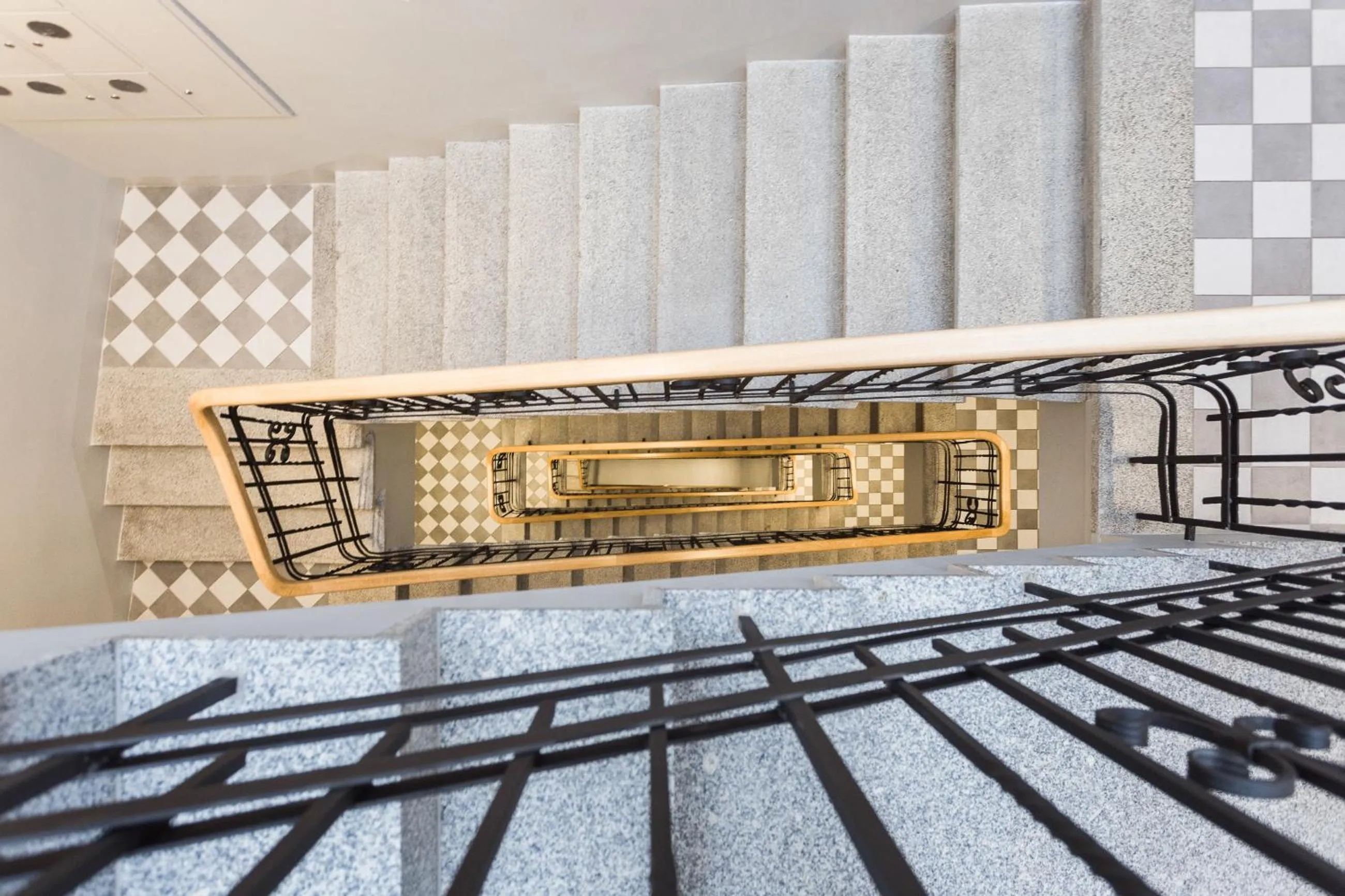 Area and facilities in Venetian House Market Square Aparthotel