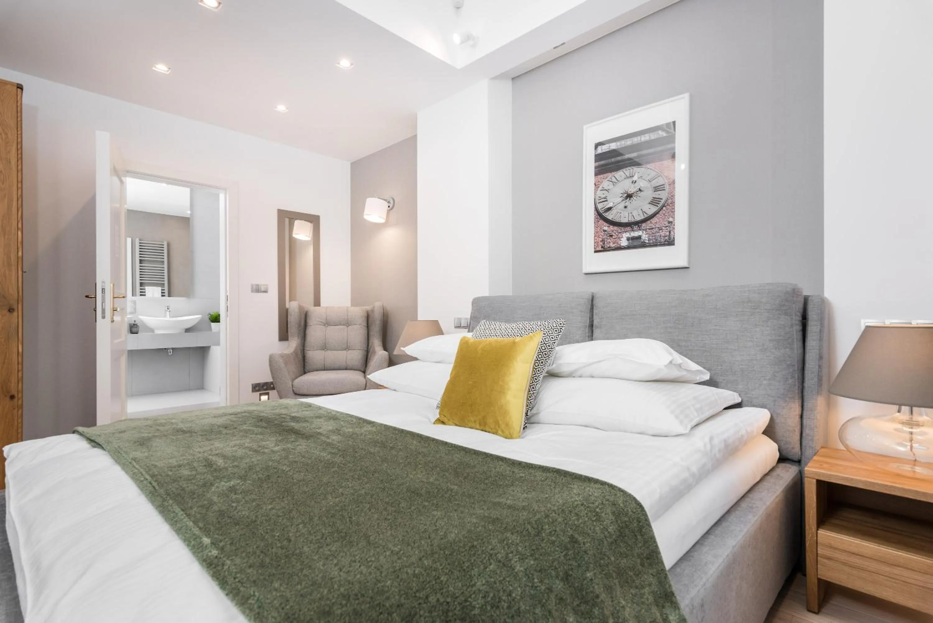 Bedroom, Bed in Venetian House Market Square Aparthotel