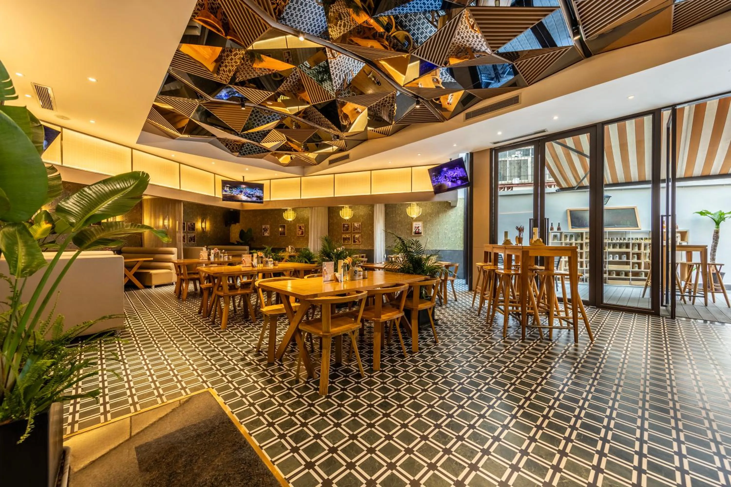 Restaurant/places to eat in Cachet Boutique Kunming Artime 昆明彩云里凯世精品酒店