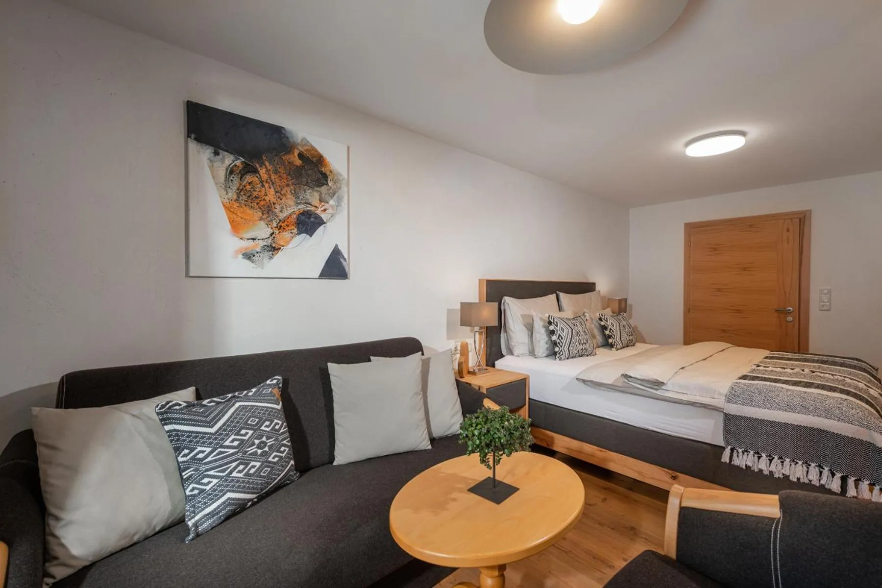 Bedroom, Bed in Meerberg