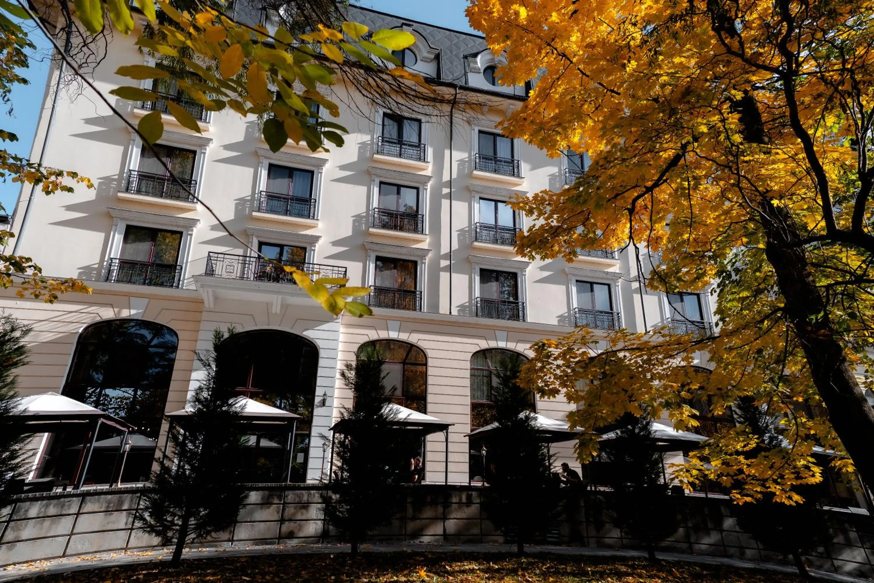 Property building in Grand Hotel Sofianu