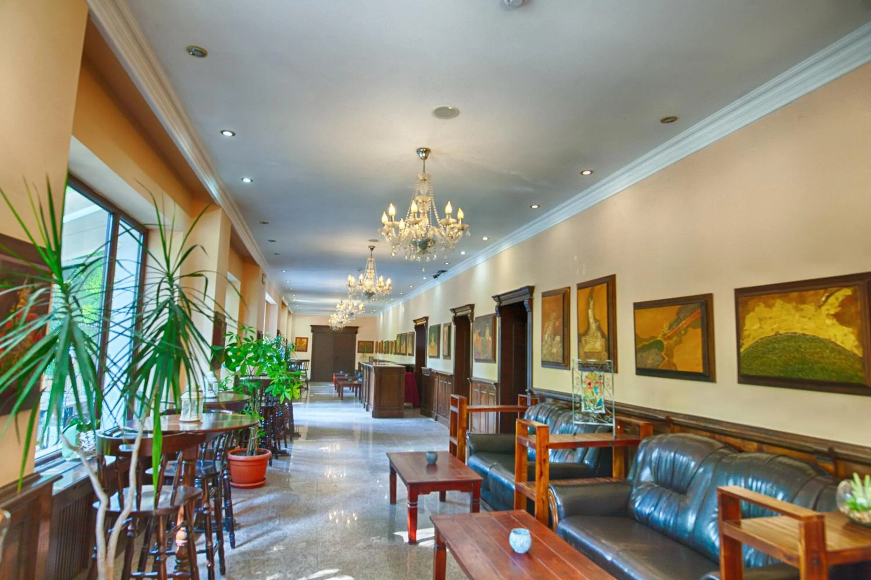 Lobby or reception in Grand Hotel Sofianu